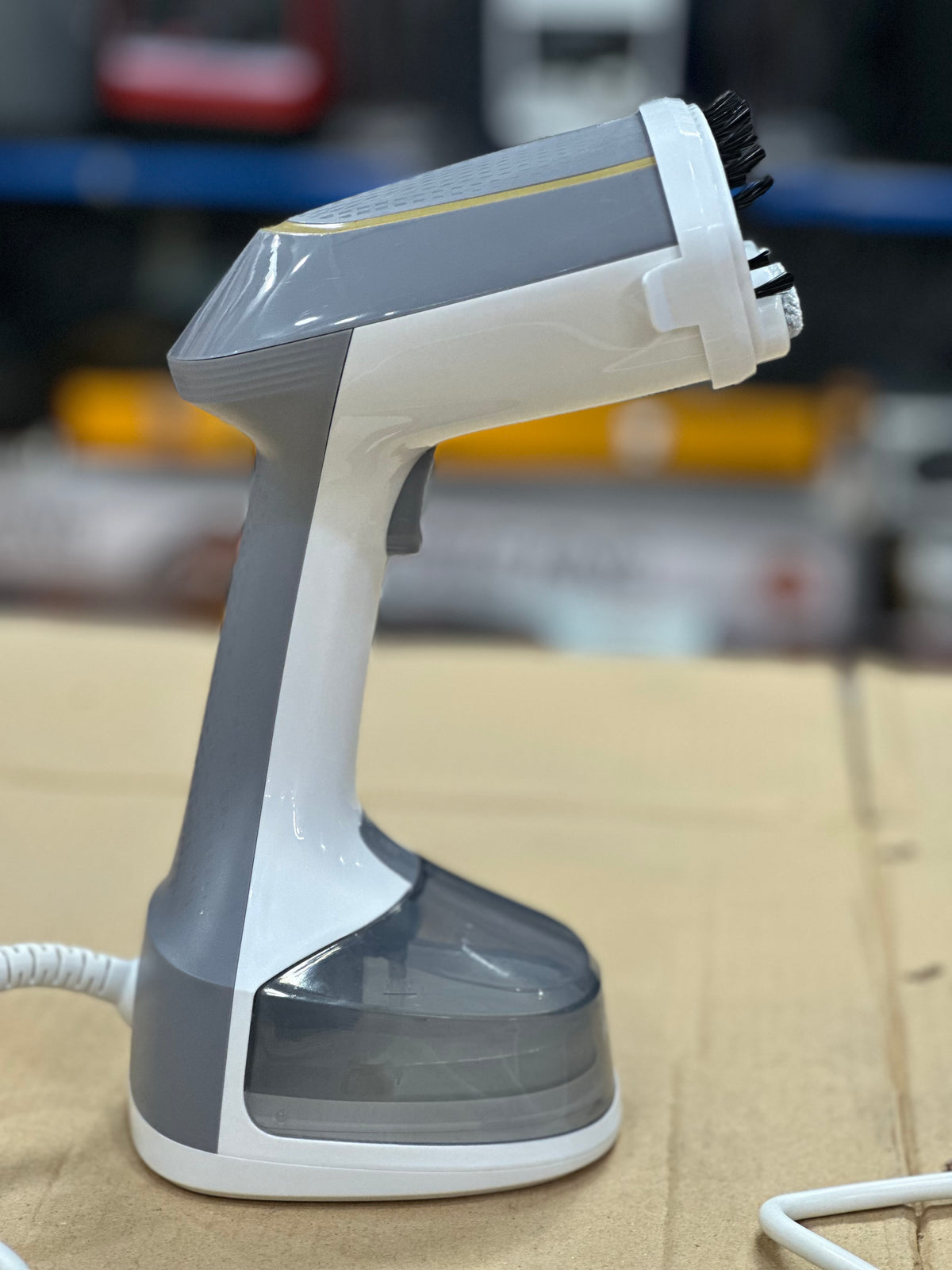 ACKILISS ACL-61288G Handheld Electric Steam Iron 1500W – Portable Garment Steamer