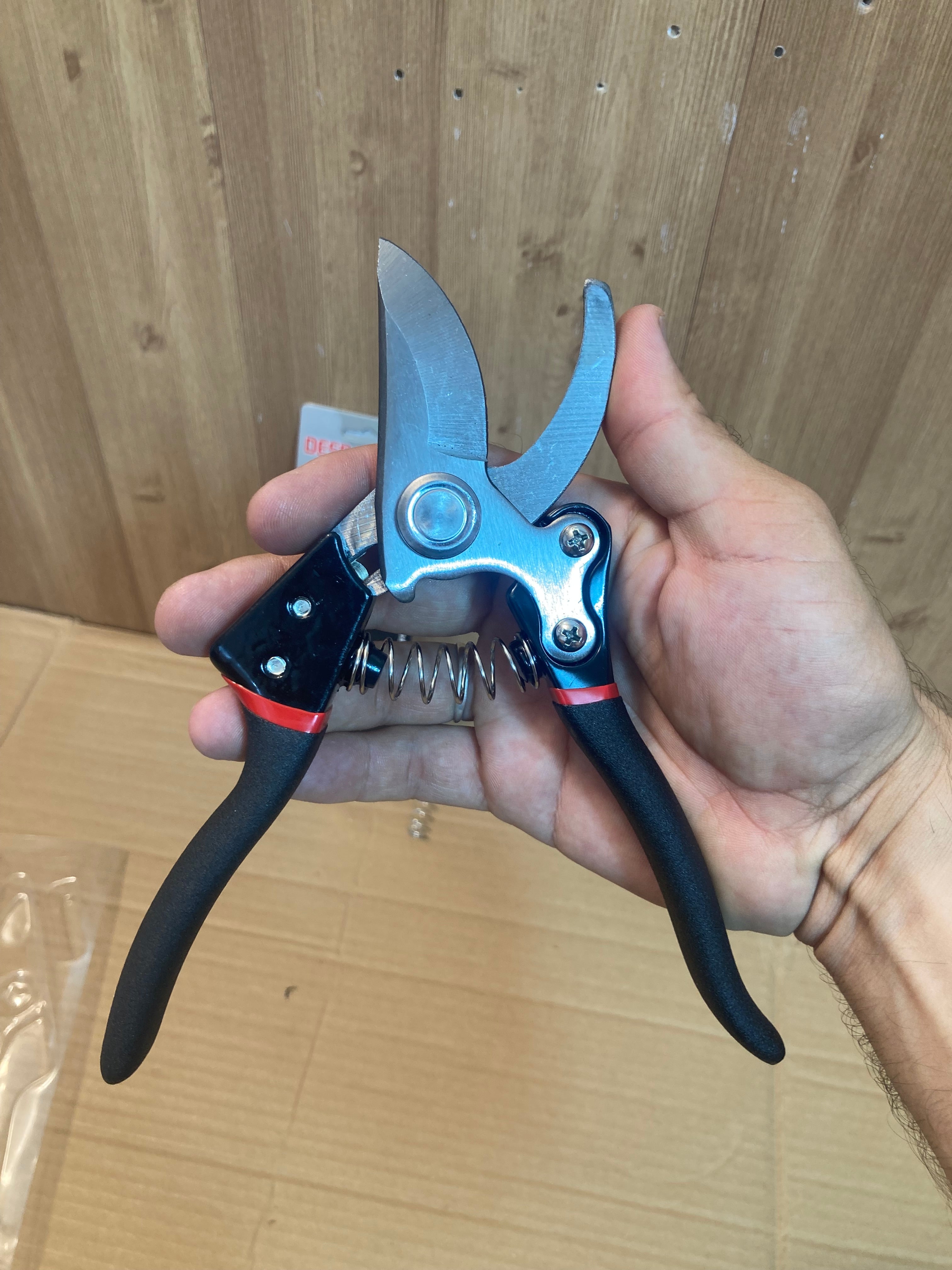 Imported Quality Trees Cutter With Double Spring