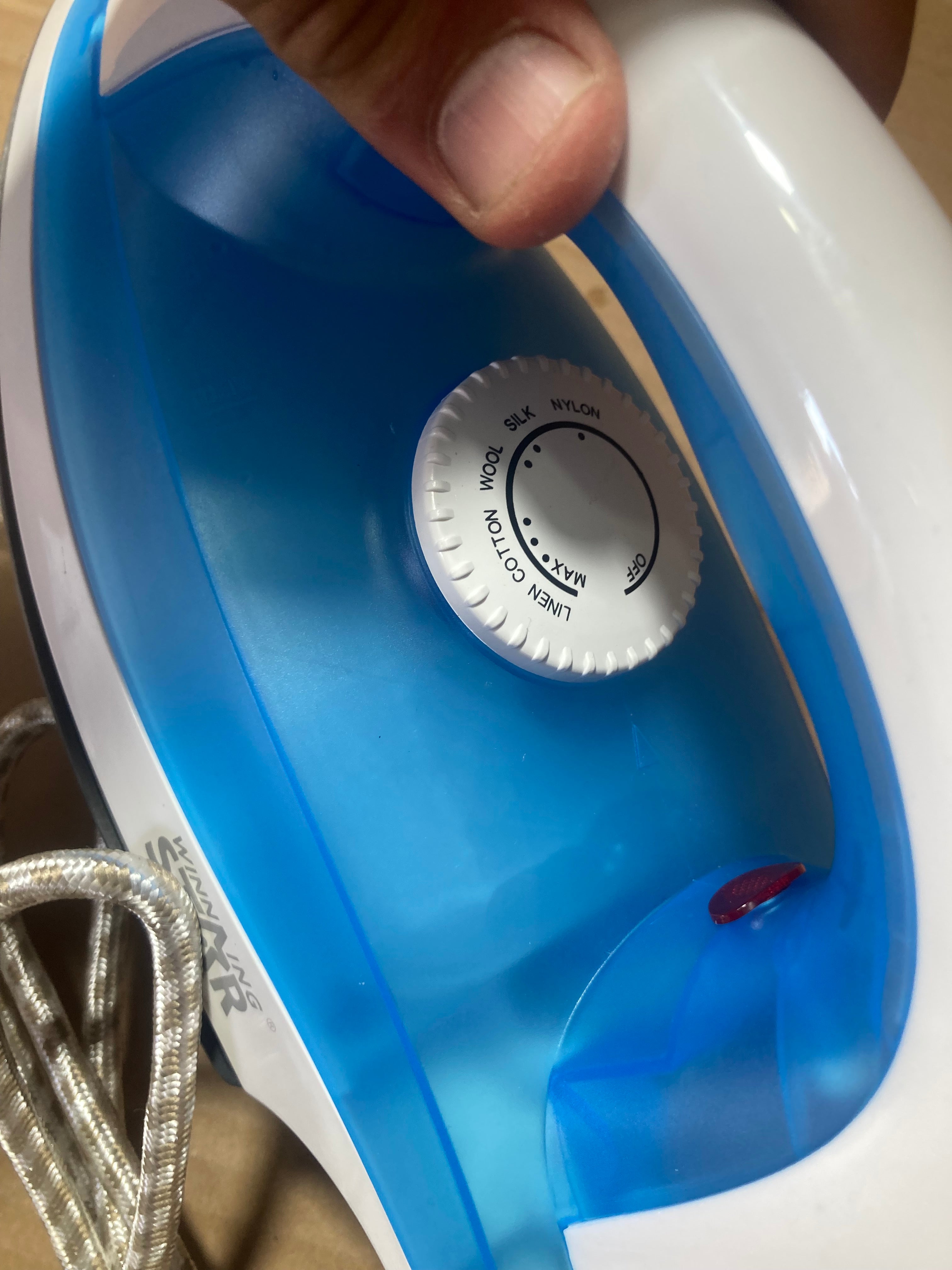 WINNING STAR Dry & Steam Iron 2200W