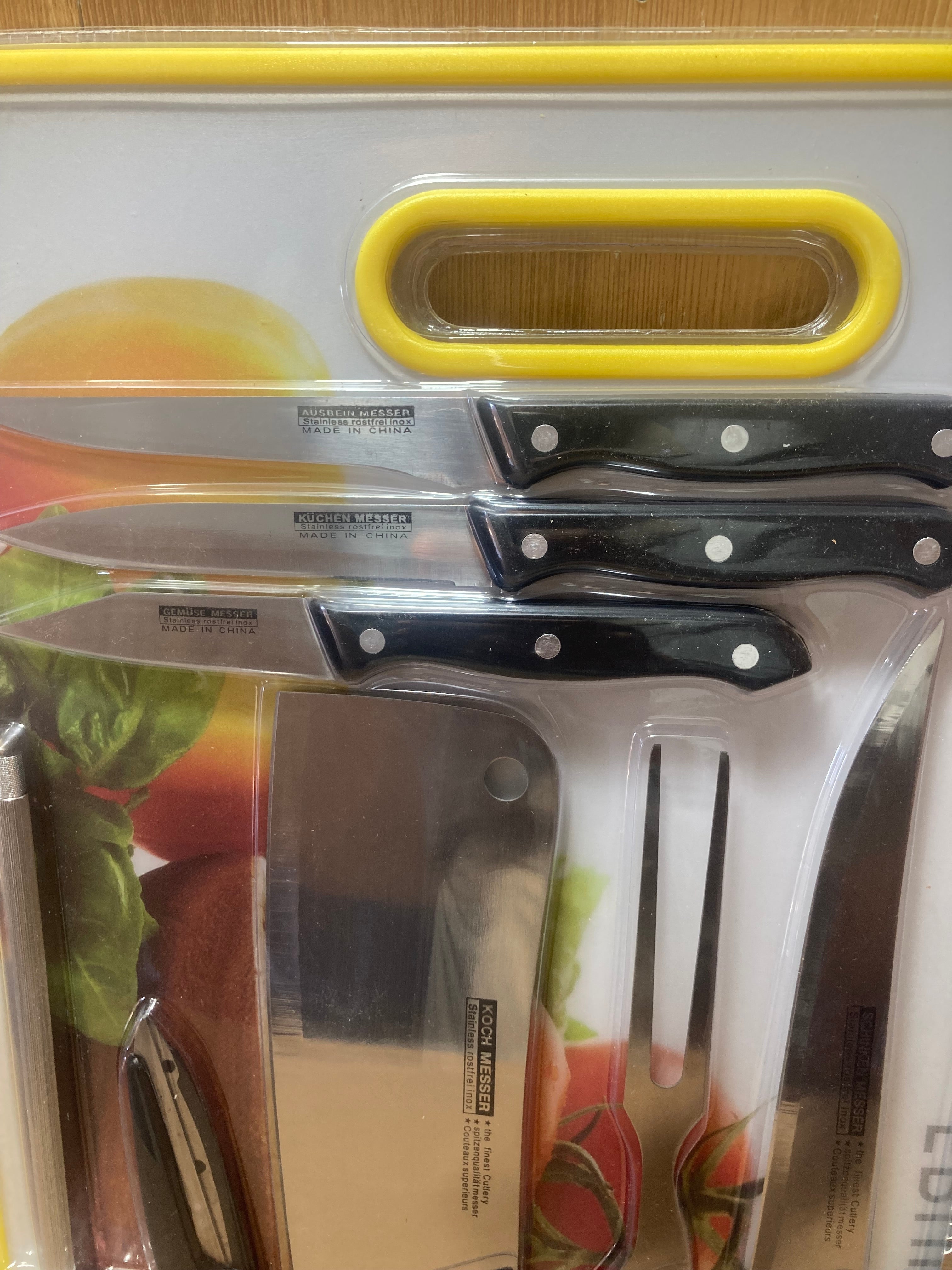 11PCs Knife Set With Cutting Board