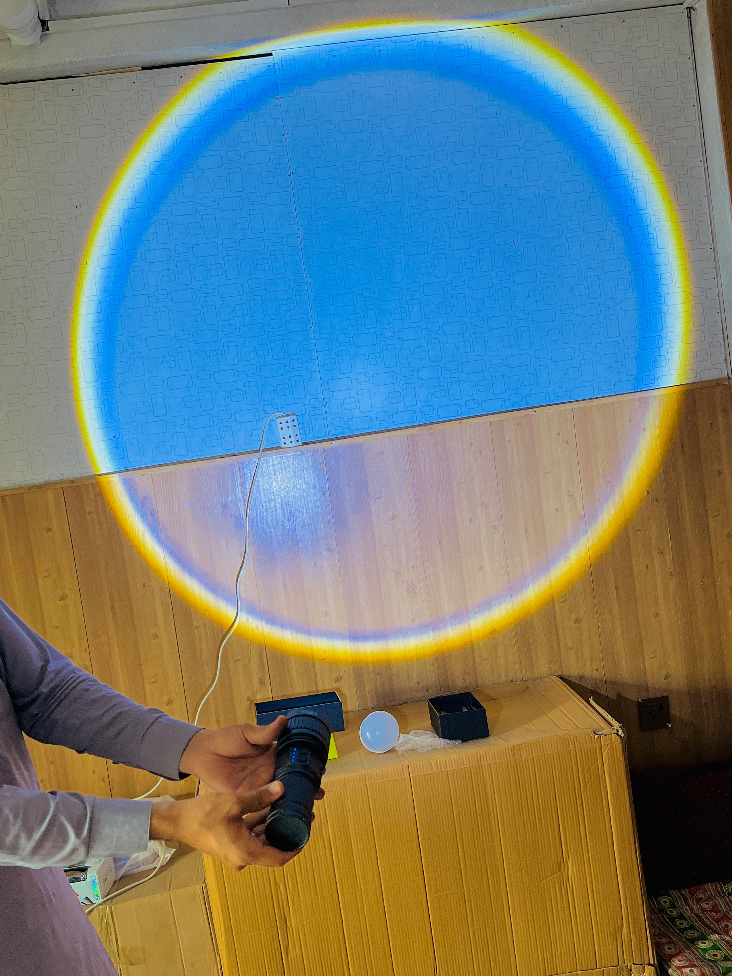 COBA Powerful Long Range Super Led Flashlight/Torch G400