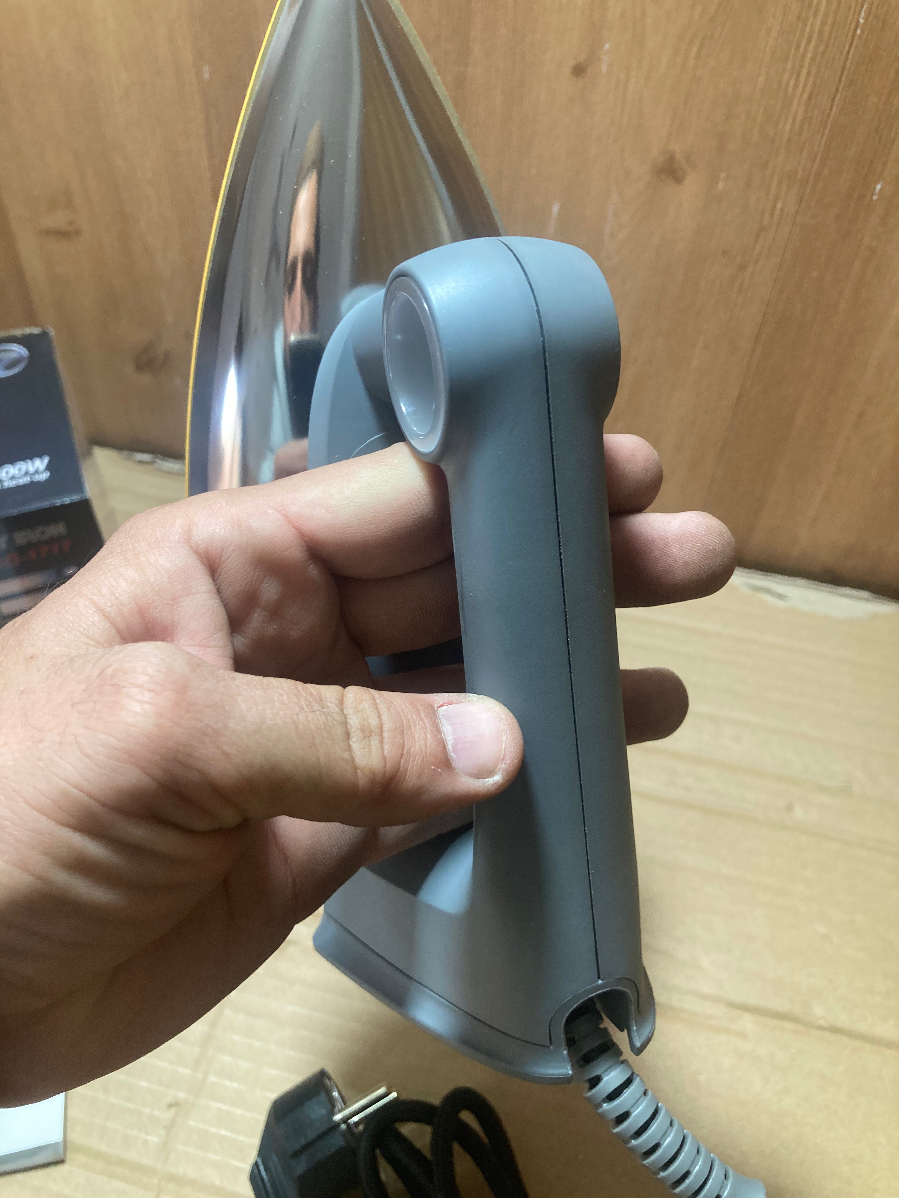 Germany Lot Imported Hannover Dry Iron 400W