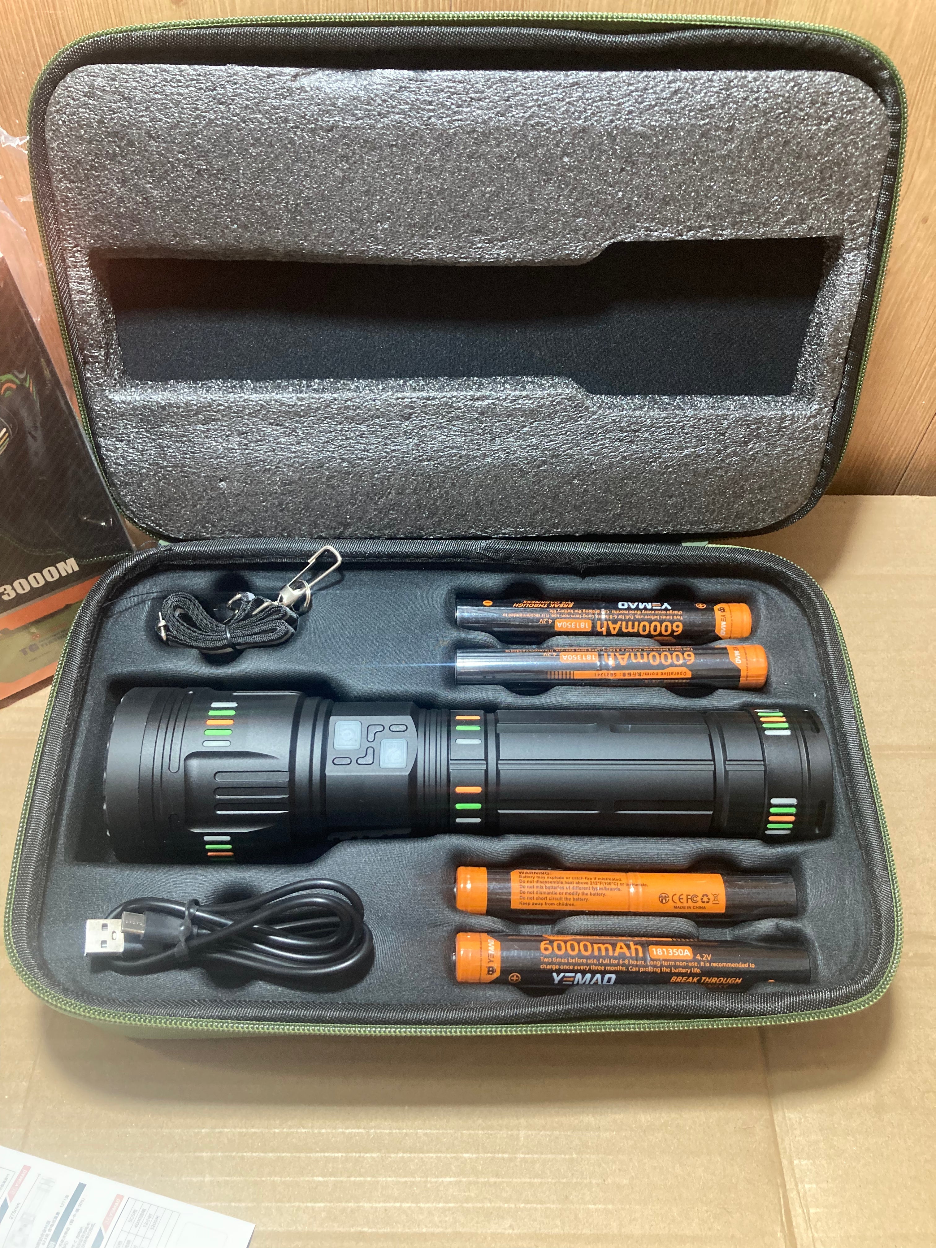 Yemao Powerful Long Range Super Led Flashlight - Torch YM-G600