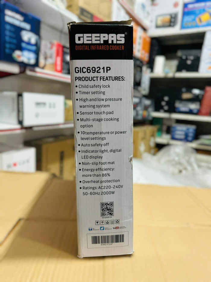 Geepas 2000W Digital Infrared Cooker/Hotplate - 6921