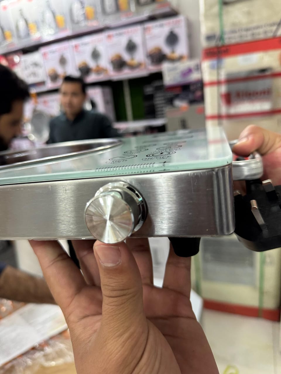 RAF R-8003 Electric Stove – 3500W