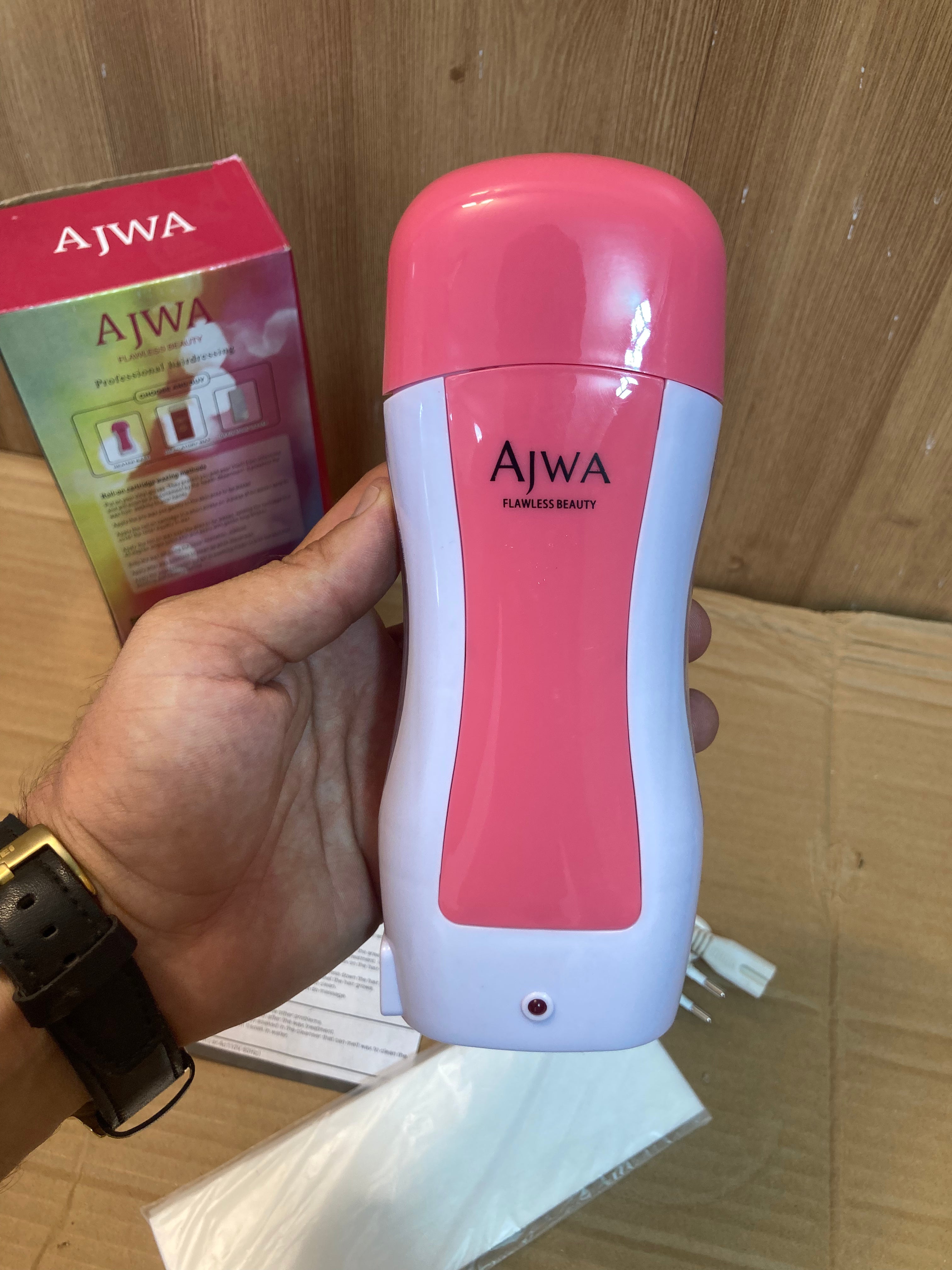 Portable Depilatory Roll-on wax heater