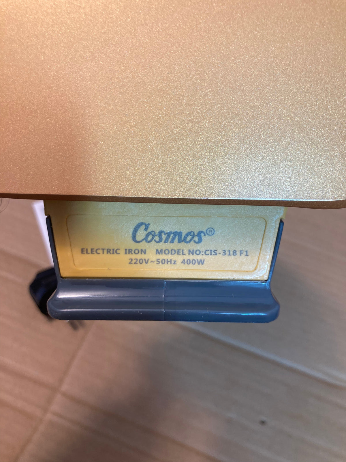 Cosmos Indonesia Lot Dry Iron 400W