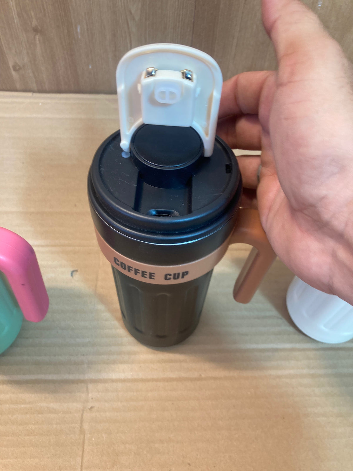 Stainless Steel Vacuum Coffee Mug/Tumbler With Temperature Sensor 650ml