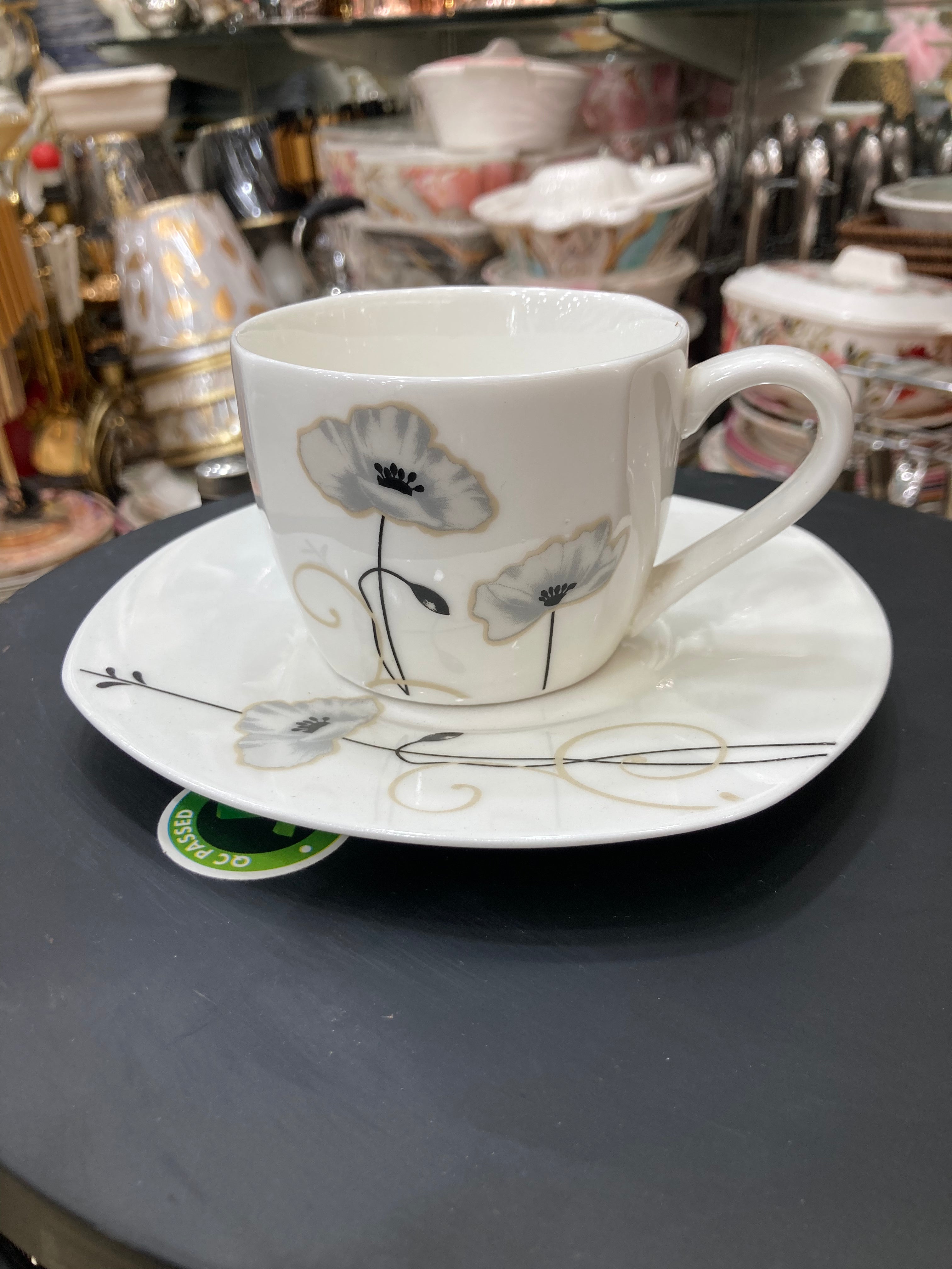 GGK Premium Quality Bone China Classic Collection 6pcs Tea Cup & Saucer Set