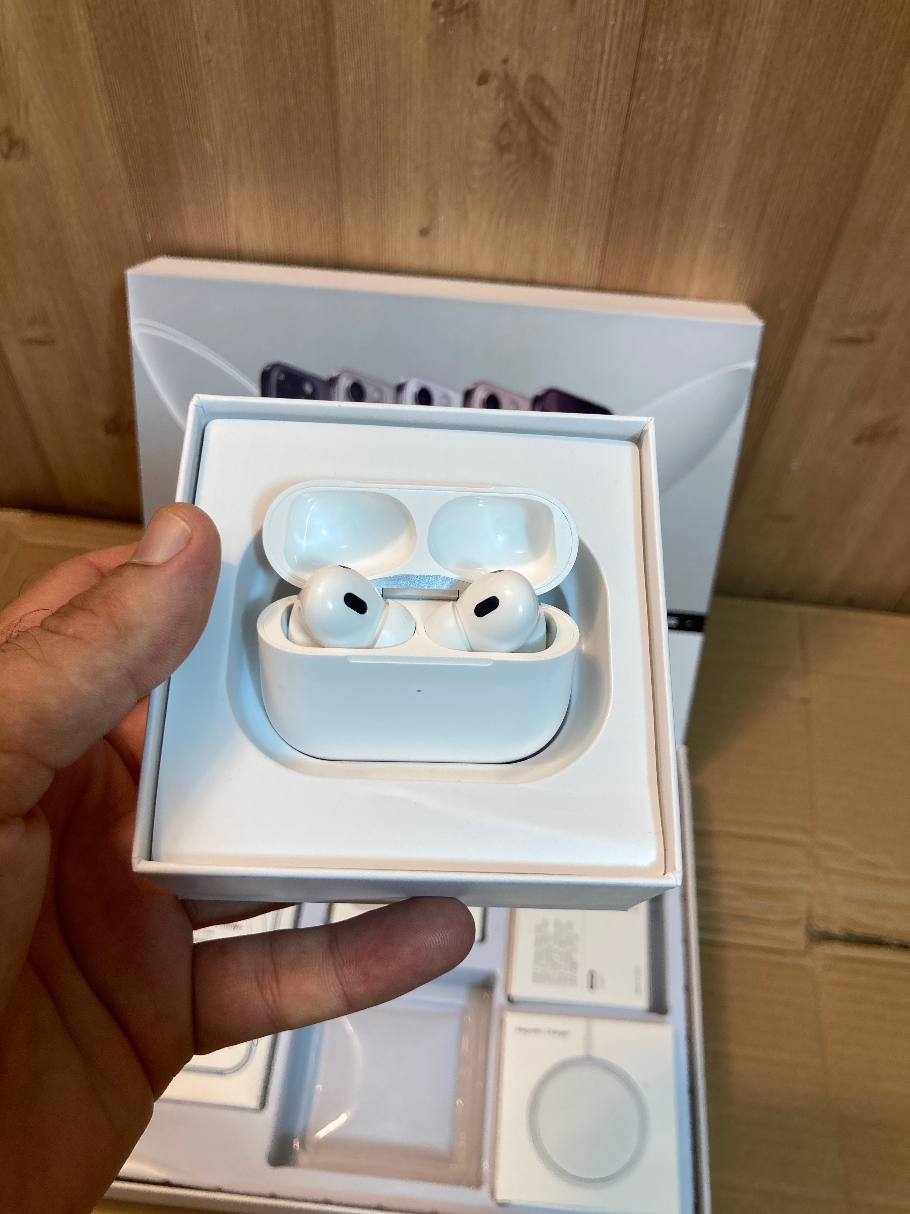 6 in 1 Mobile Accessories Gift Box