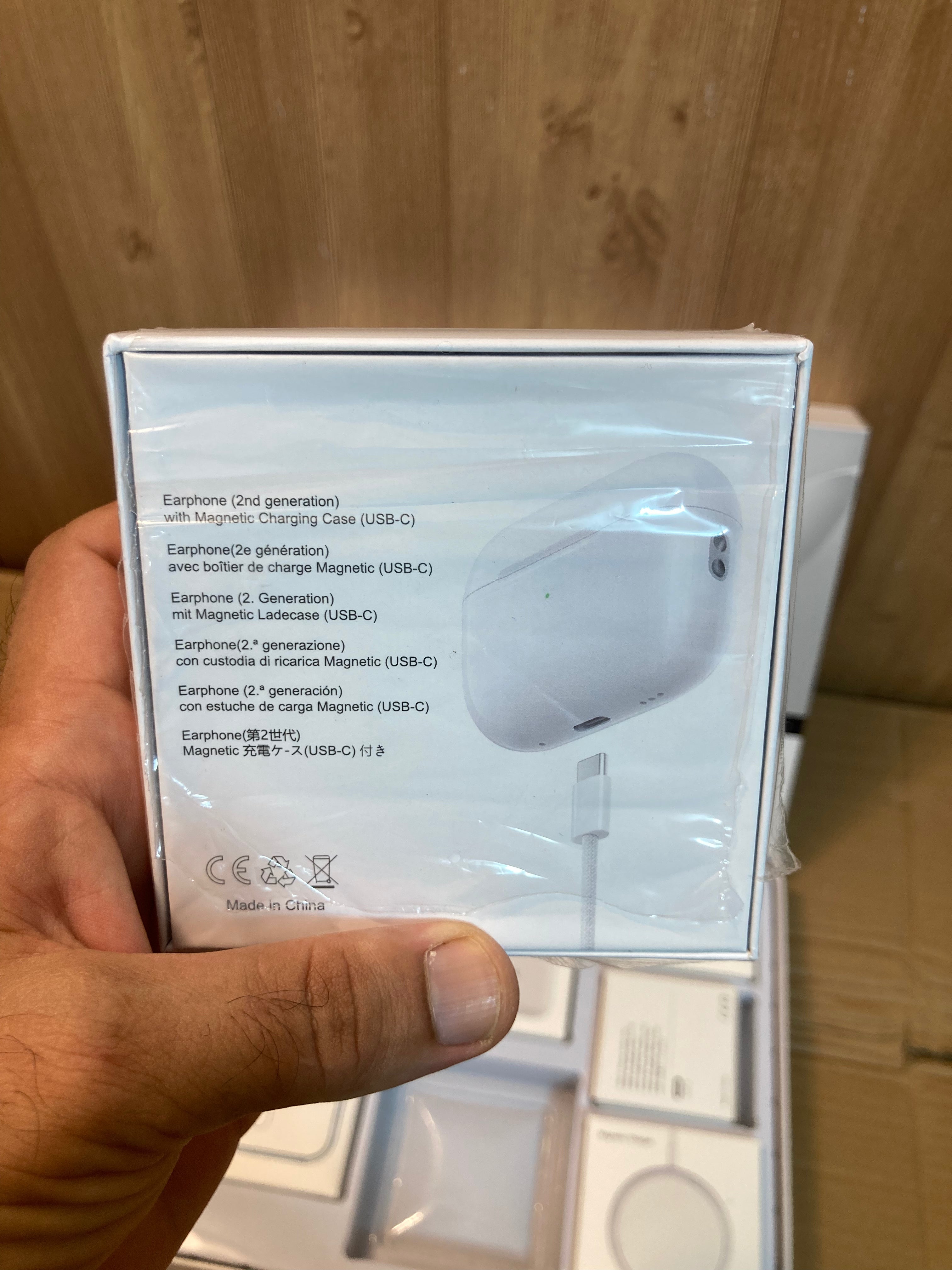 6 in 1 Mobile Accessories Gift Box