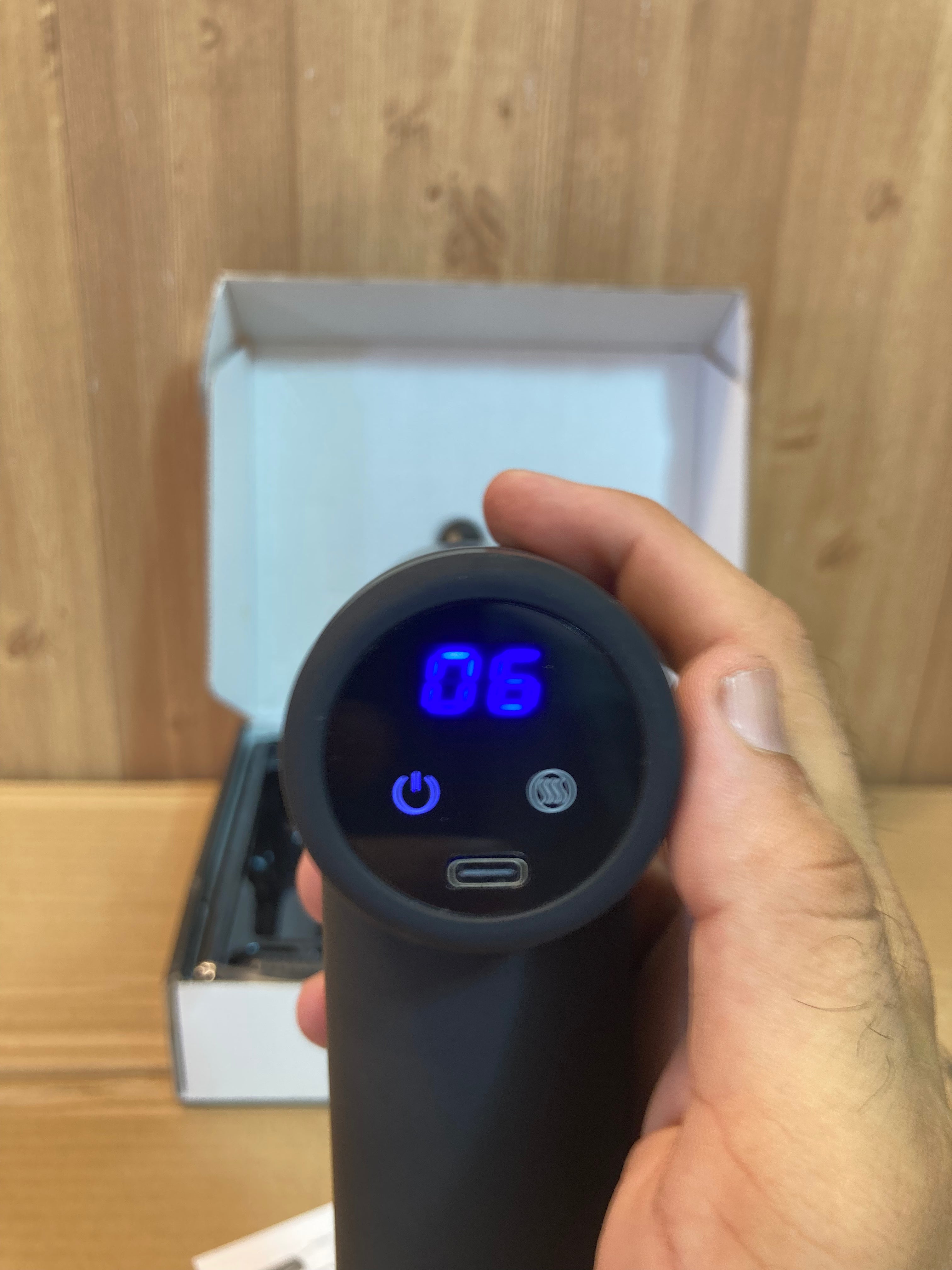 MDHL Hot & Cool Relaxing Pain Relief Massager