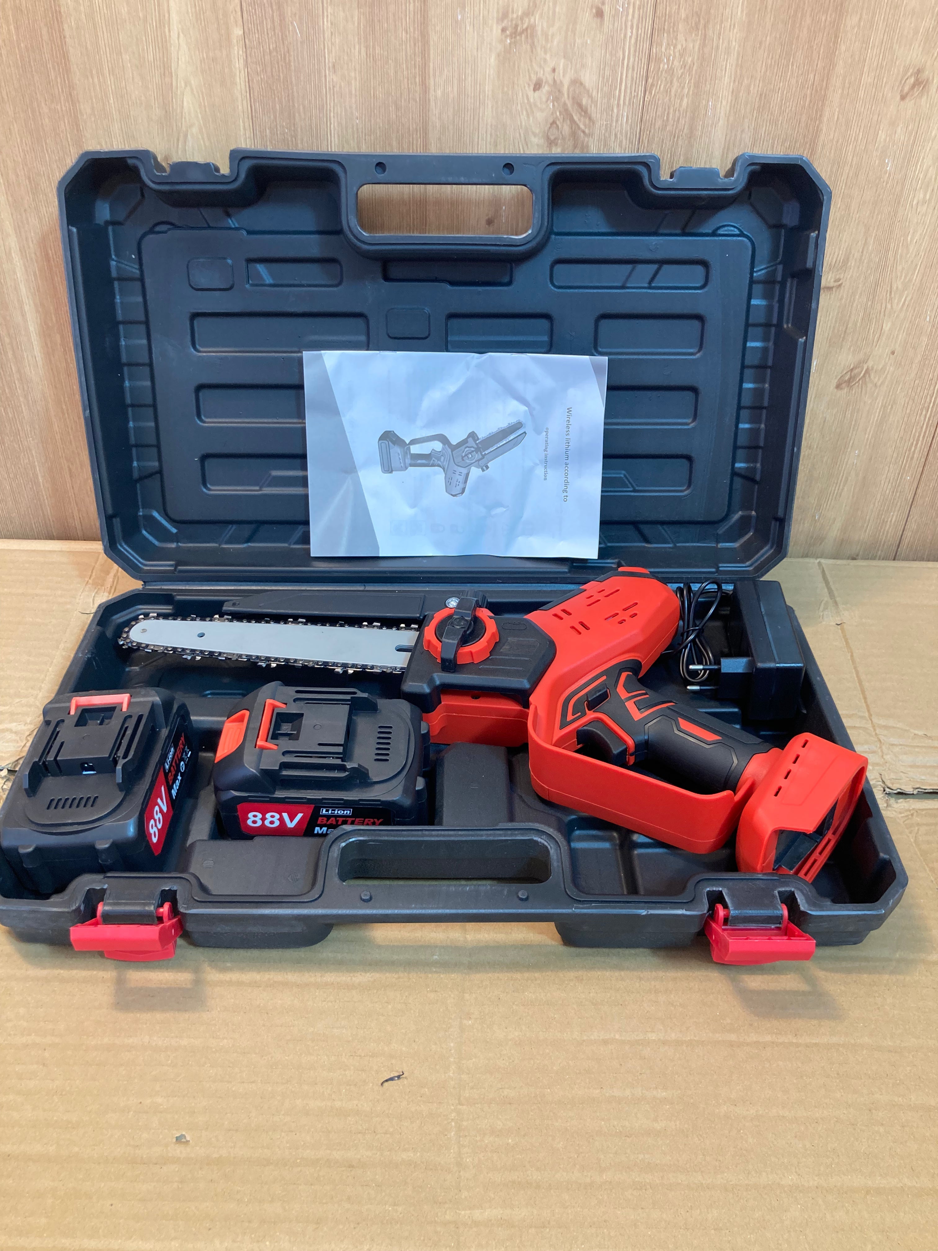 Lot Imported Rechargeable One Hand Digital Chainsaw with Double Batteries 8 Inch