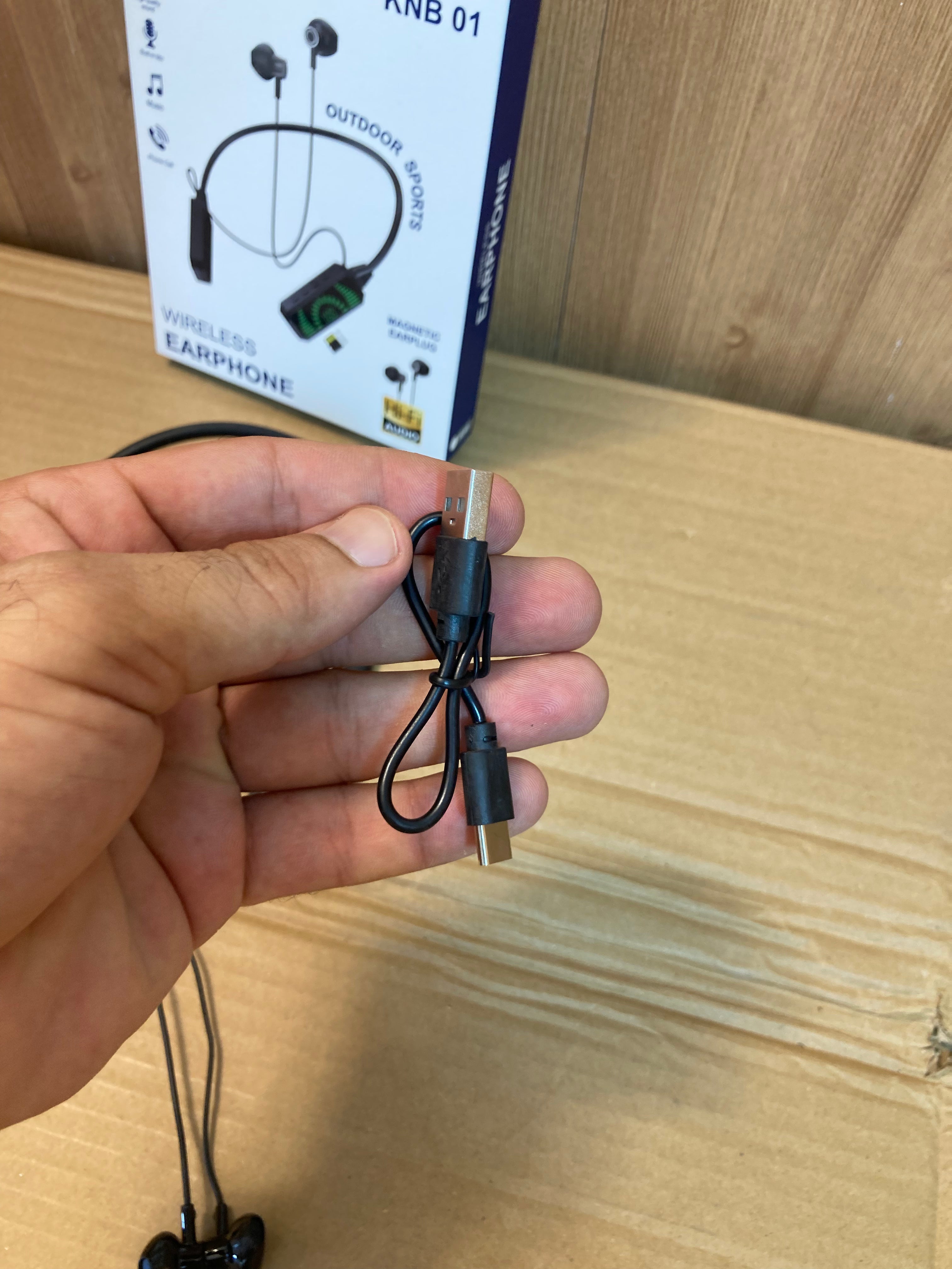 Kamal 5.3 Bluetooth Wireless Neckband - Earphones KNB 01