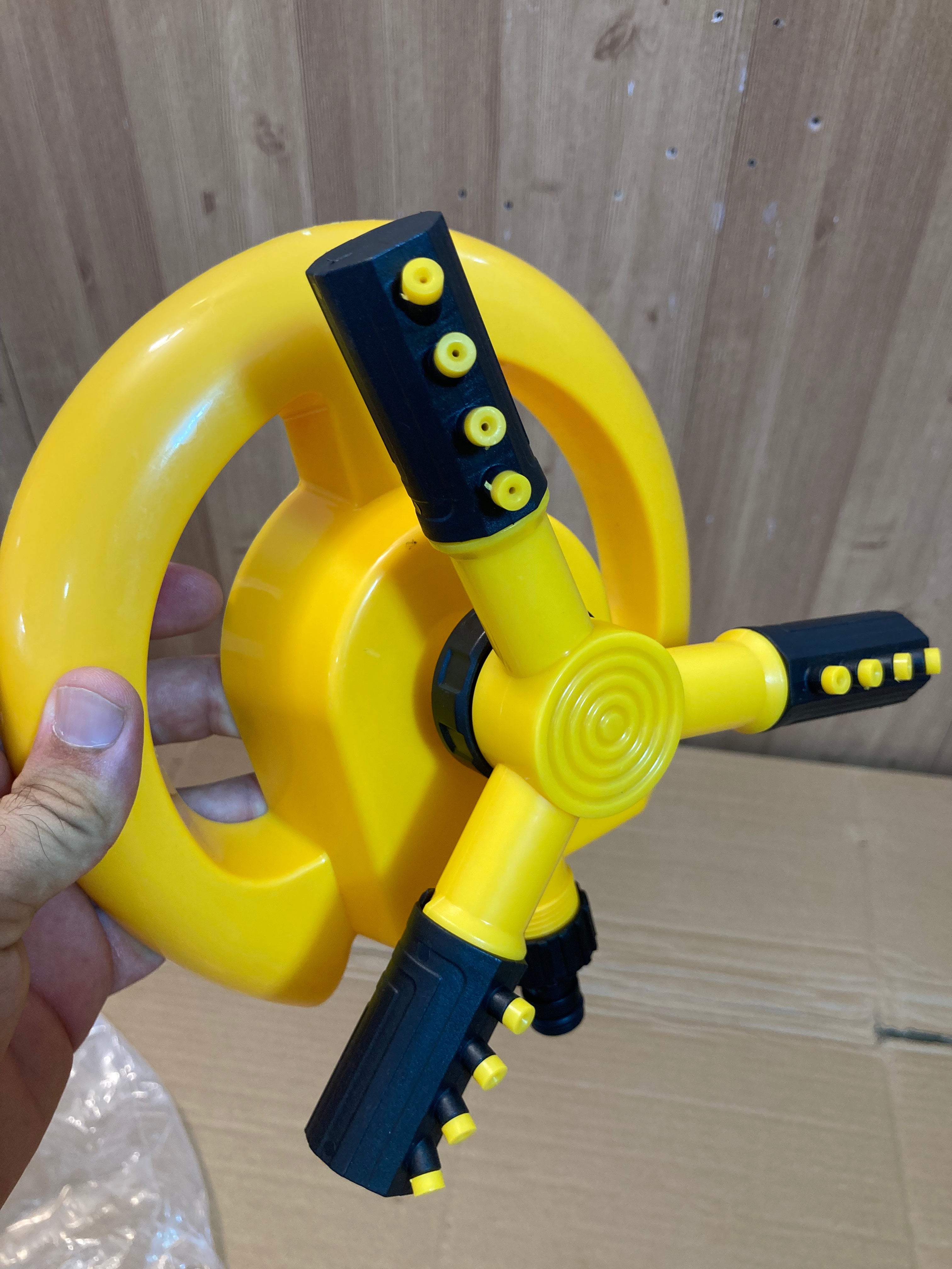 360 Degrees Revolving Garden Sprinkler With 3/4 inch Hose Connector