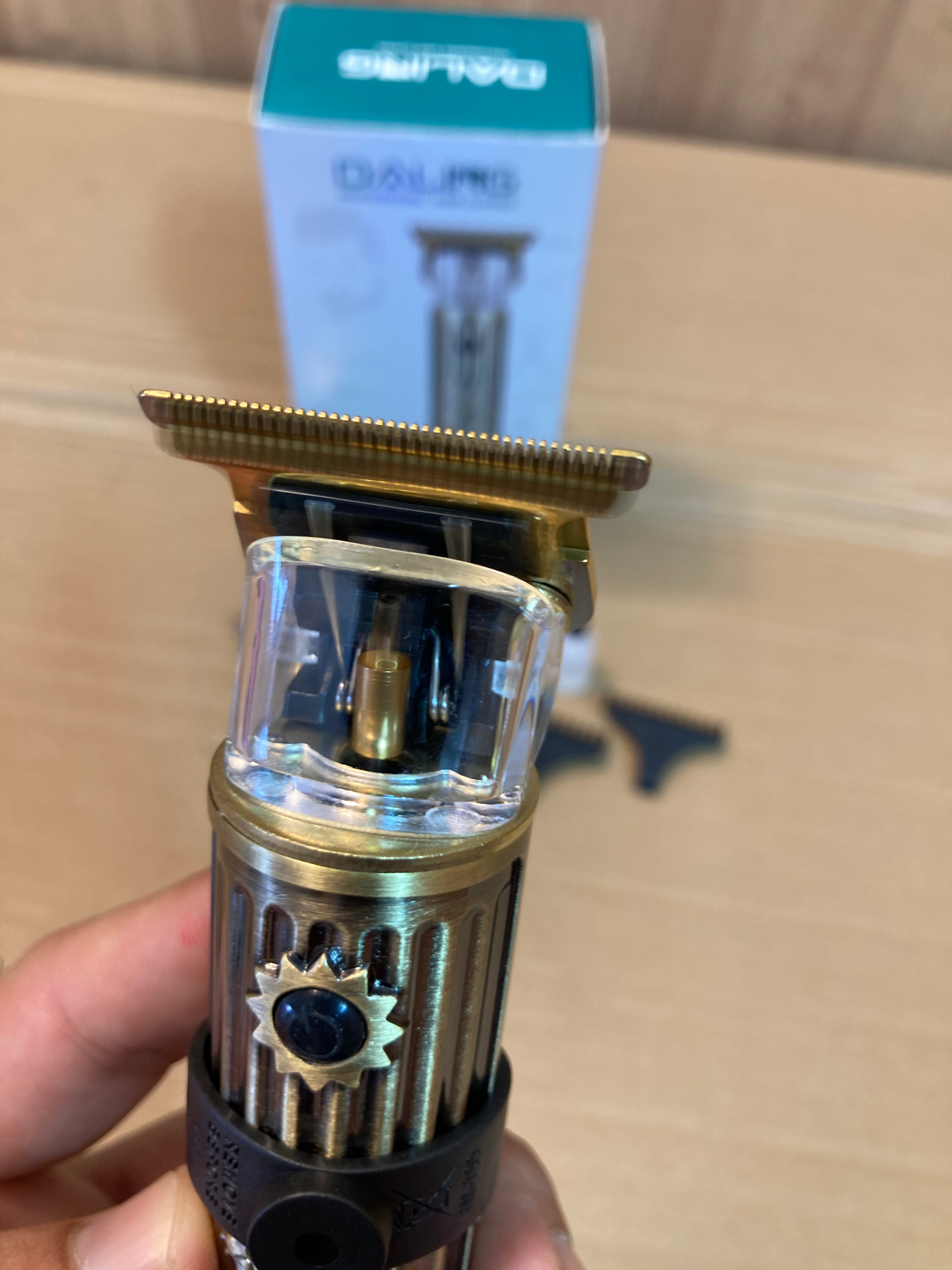 Daling Professional Digital Hair Clipper