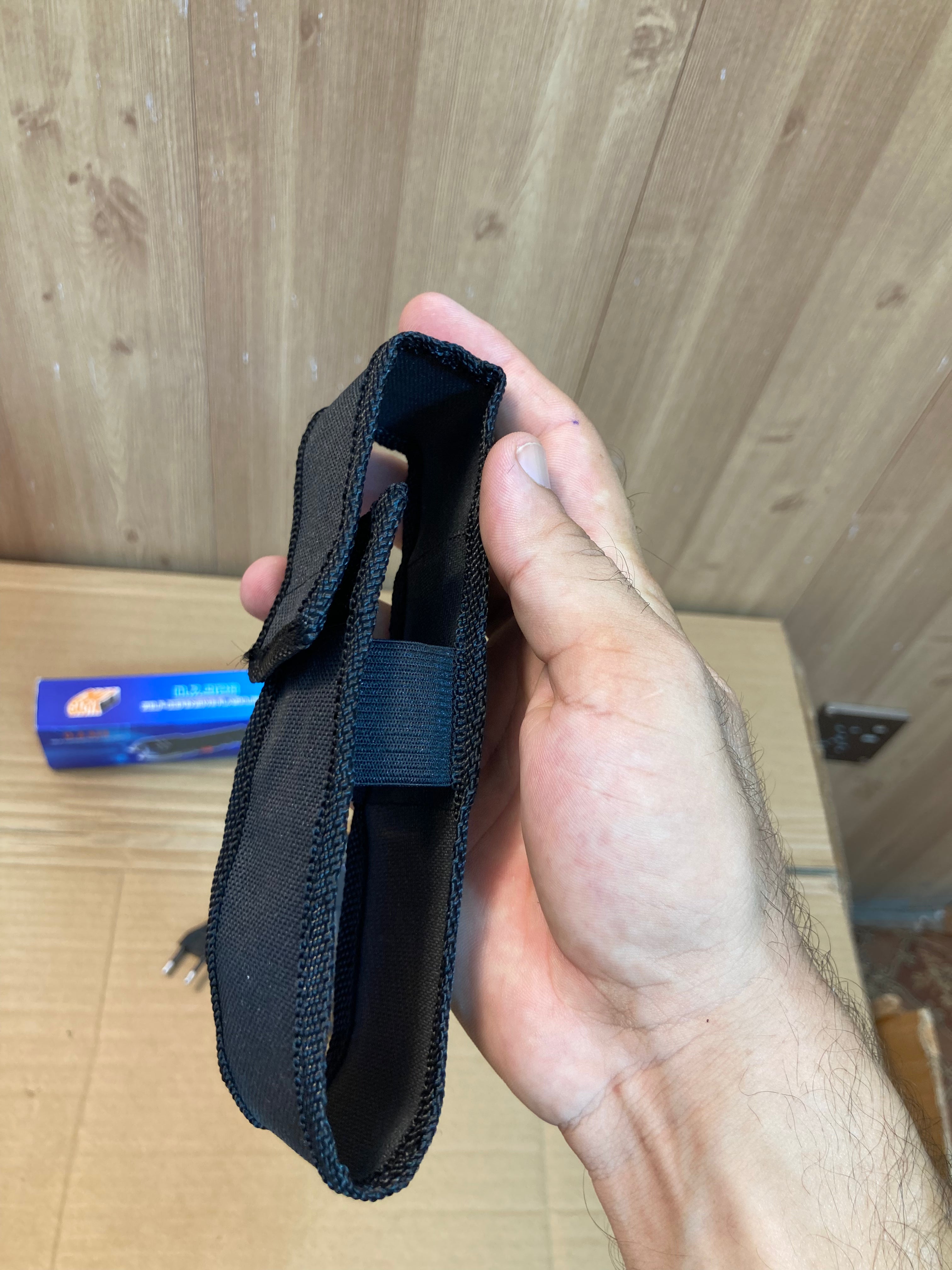 Self-Defensive Stun Gun with Flashlight – 928 Type – 12000k Volt