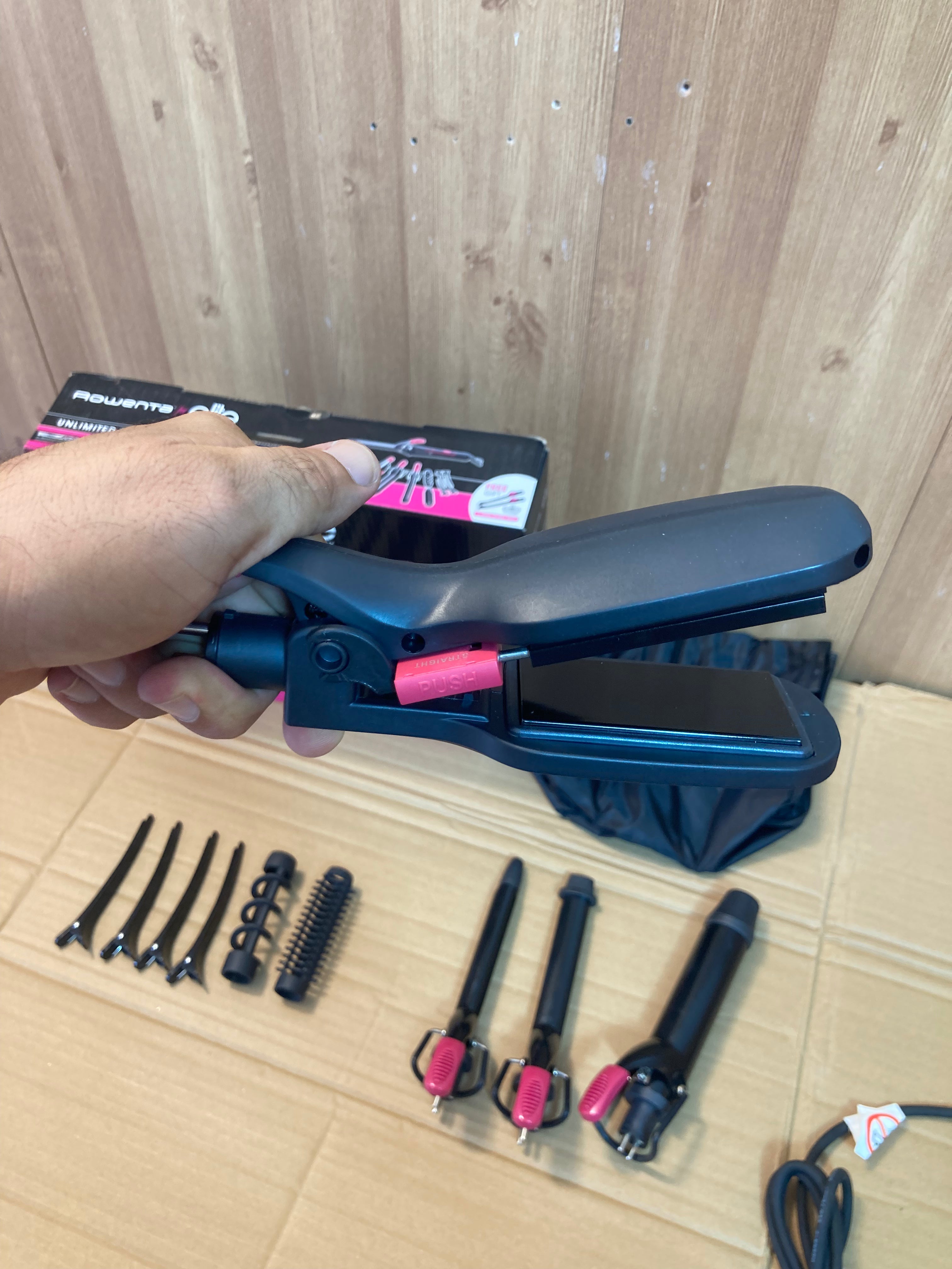 Lot Imported Rowenta 14 in 1 Powerful Hair Styler Set