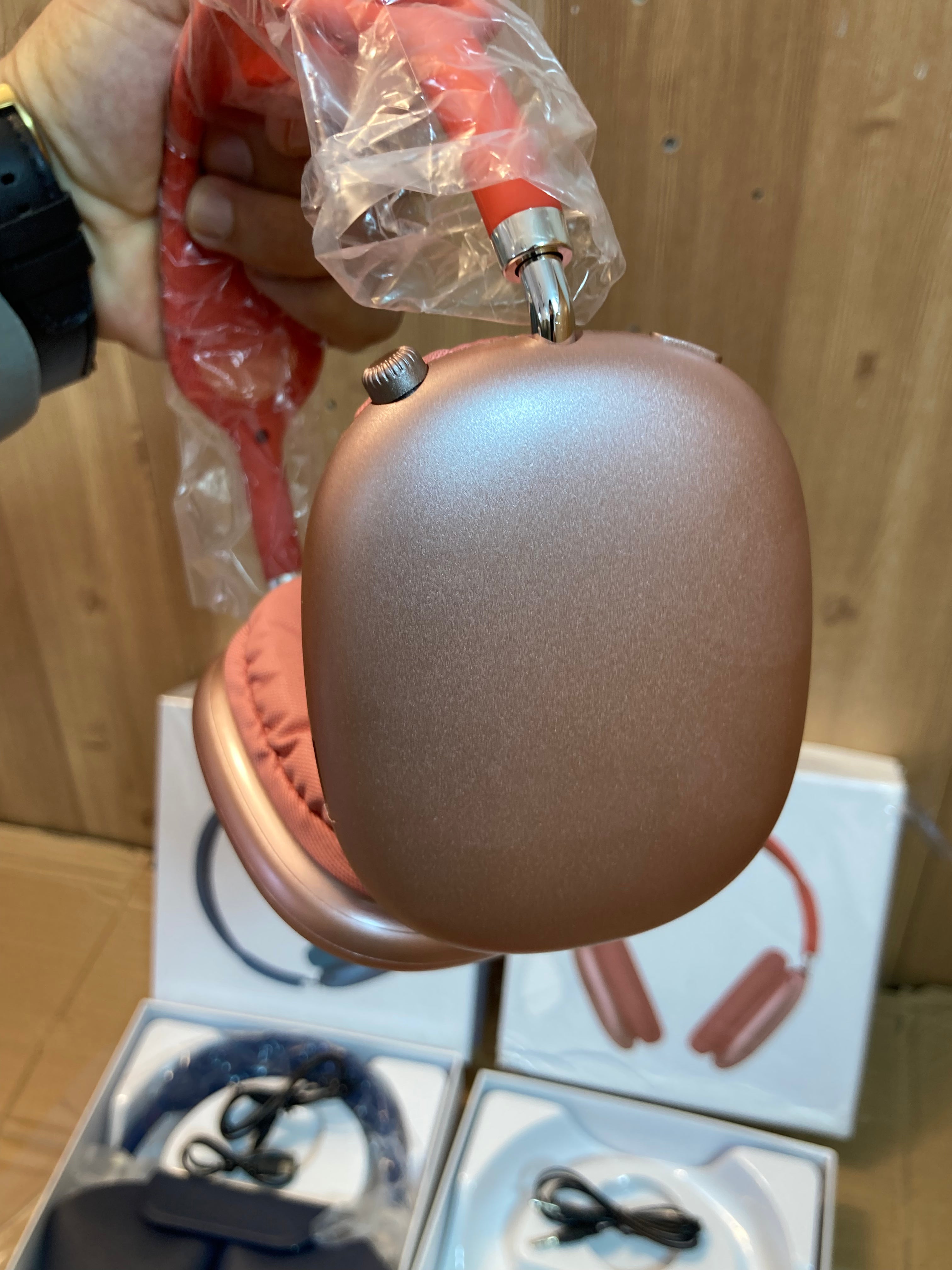 Apple AirPods Max Wireless Bluetooth Headphones With Case