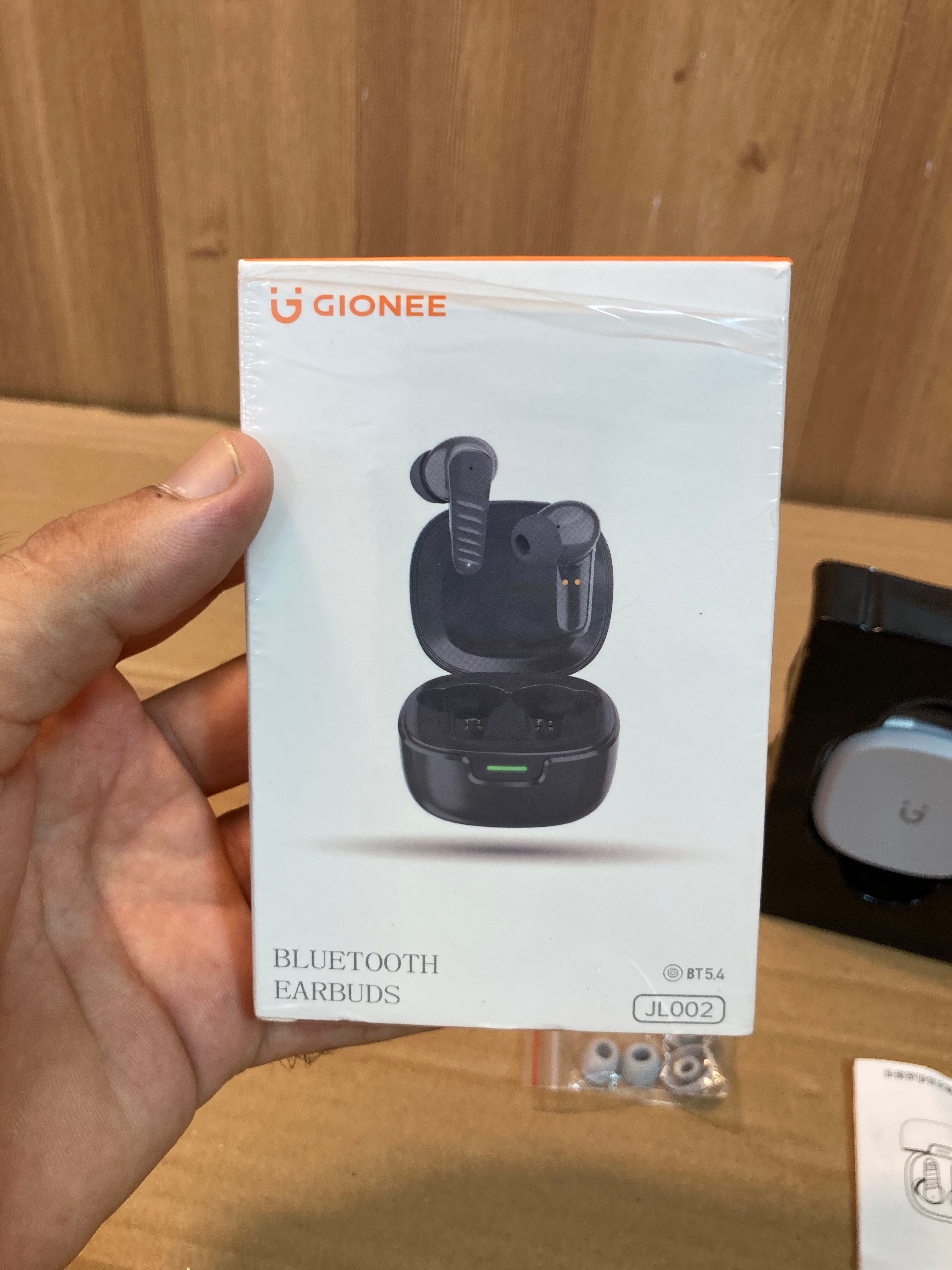 GIONEE Original Premium Quality Sound AirPods-Earbuds - Imported