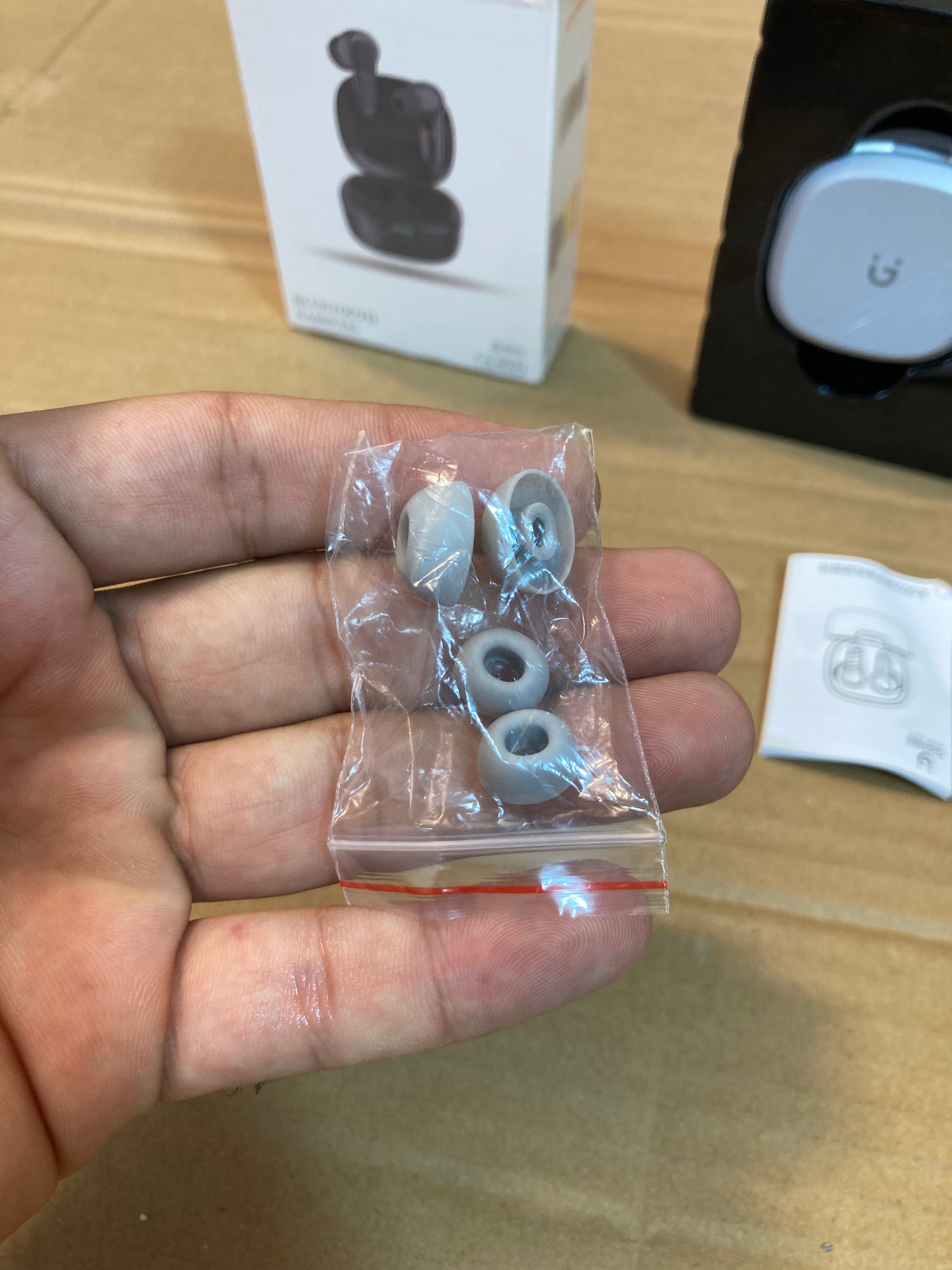 GIONEE Original Premium Quality Sound AirPods-Earbuds - Imported