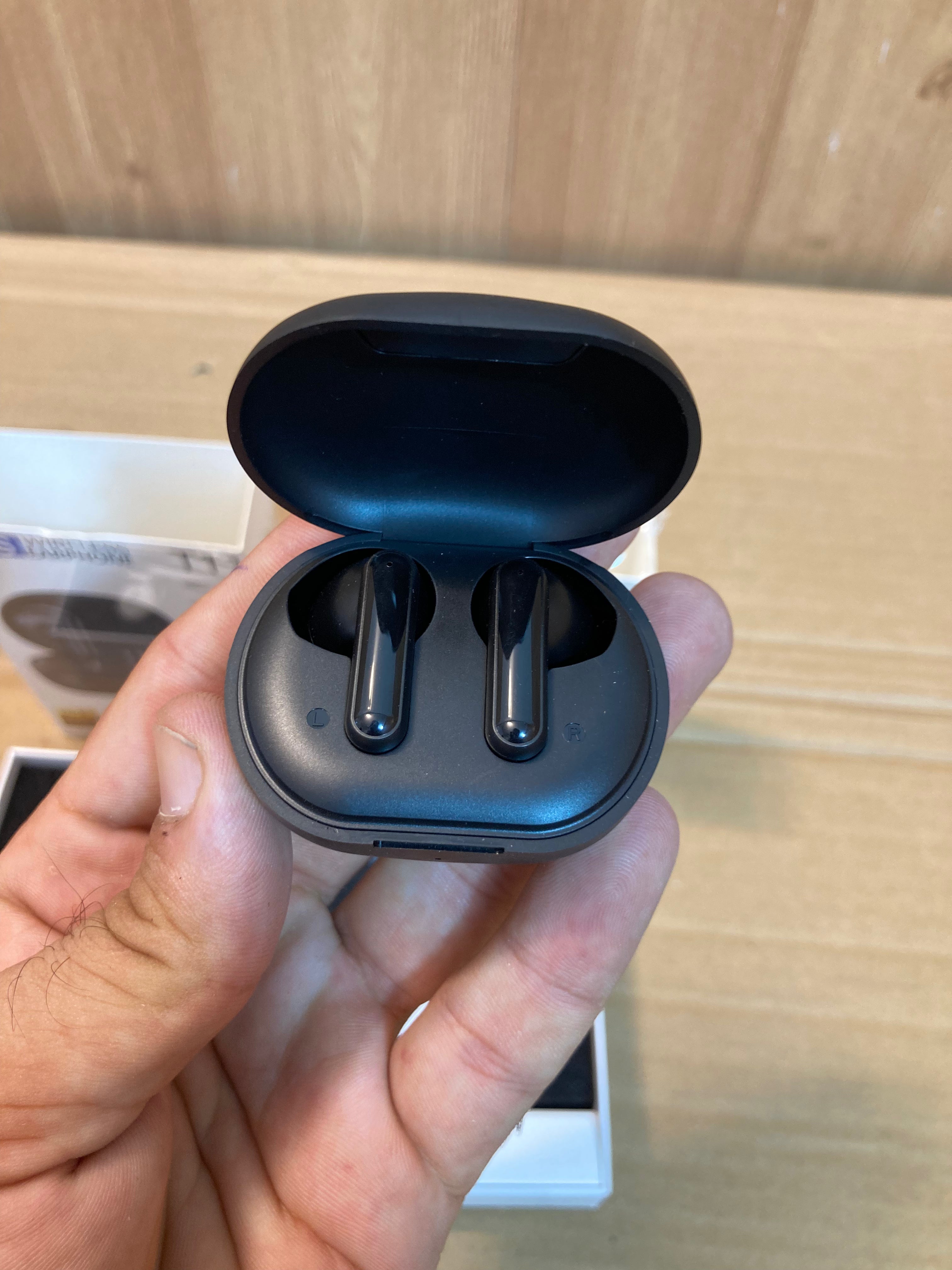 T11 True Wireless Airpods/Earbuds ANC & HiFi Sound