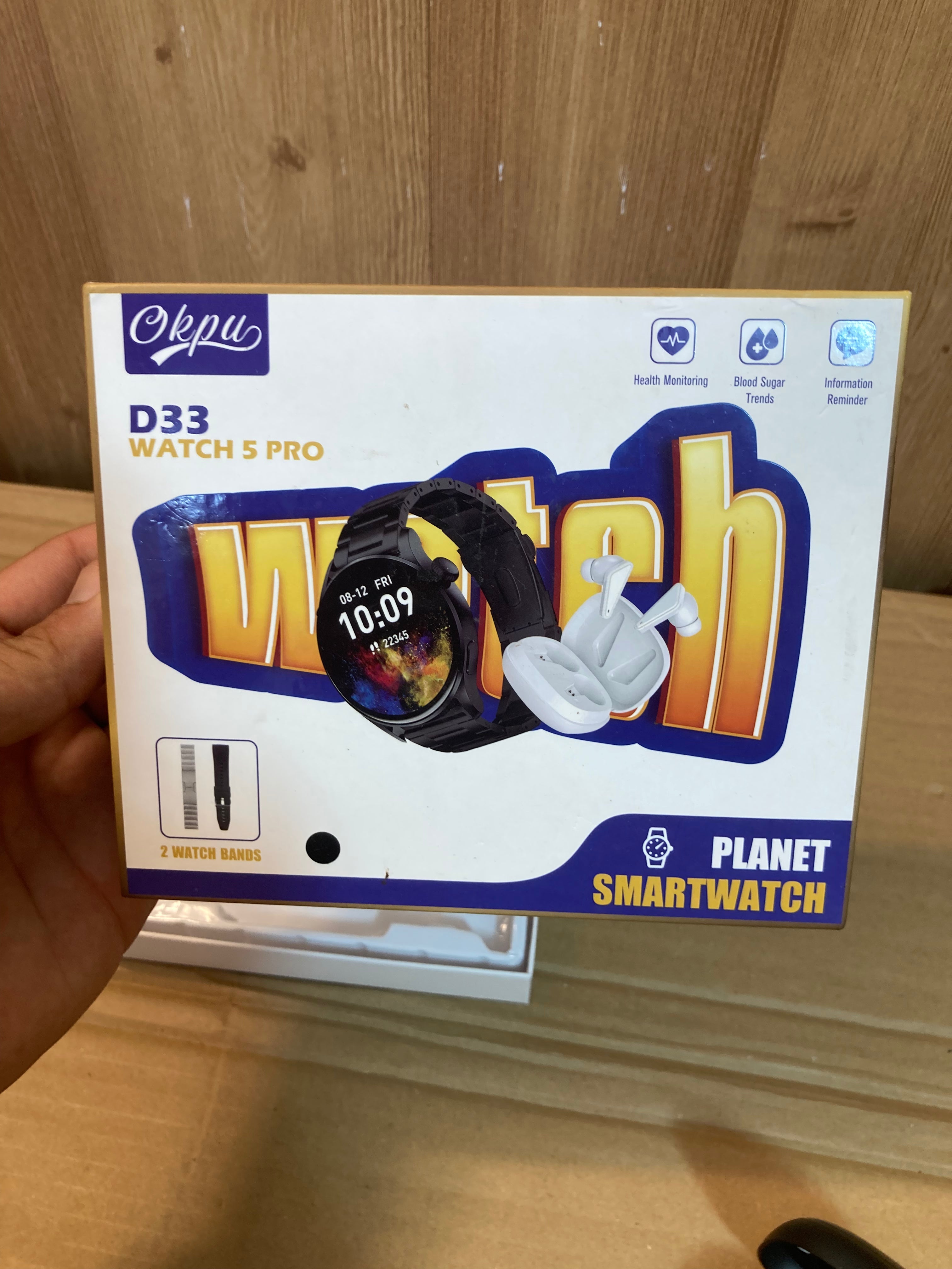 D33 Watch 5 Pro 2 in 1 With TWS Earbuds Smart Watch