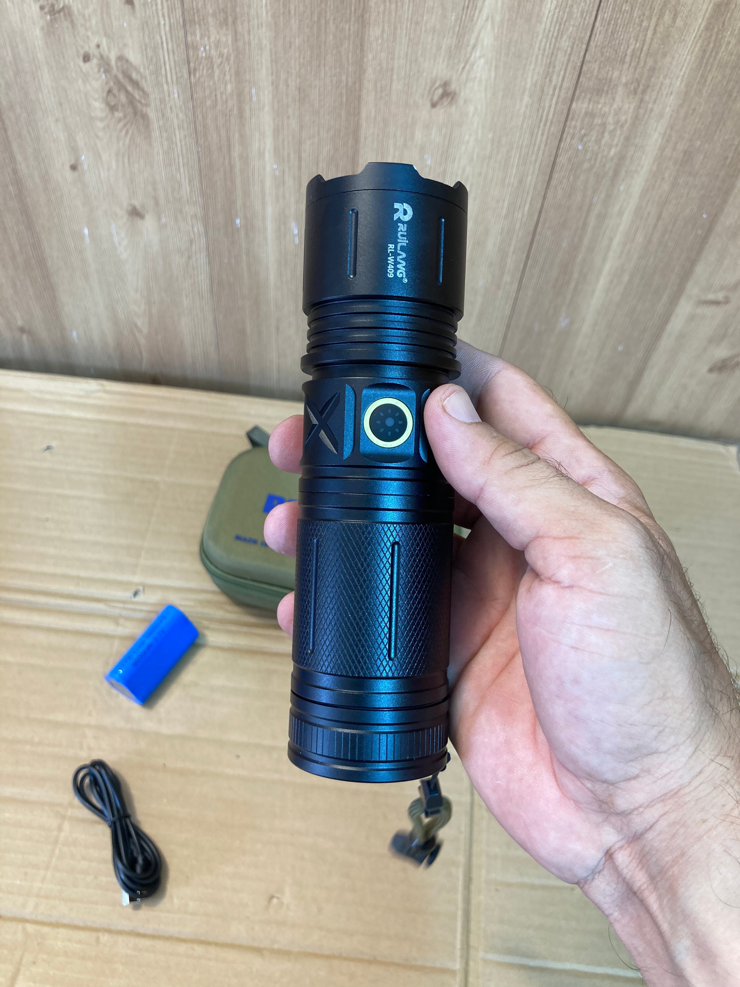 Ruilang P90 Rechargeable Super LED Flashlight - Torch