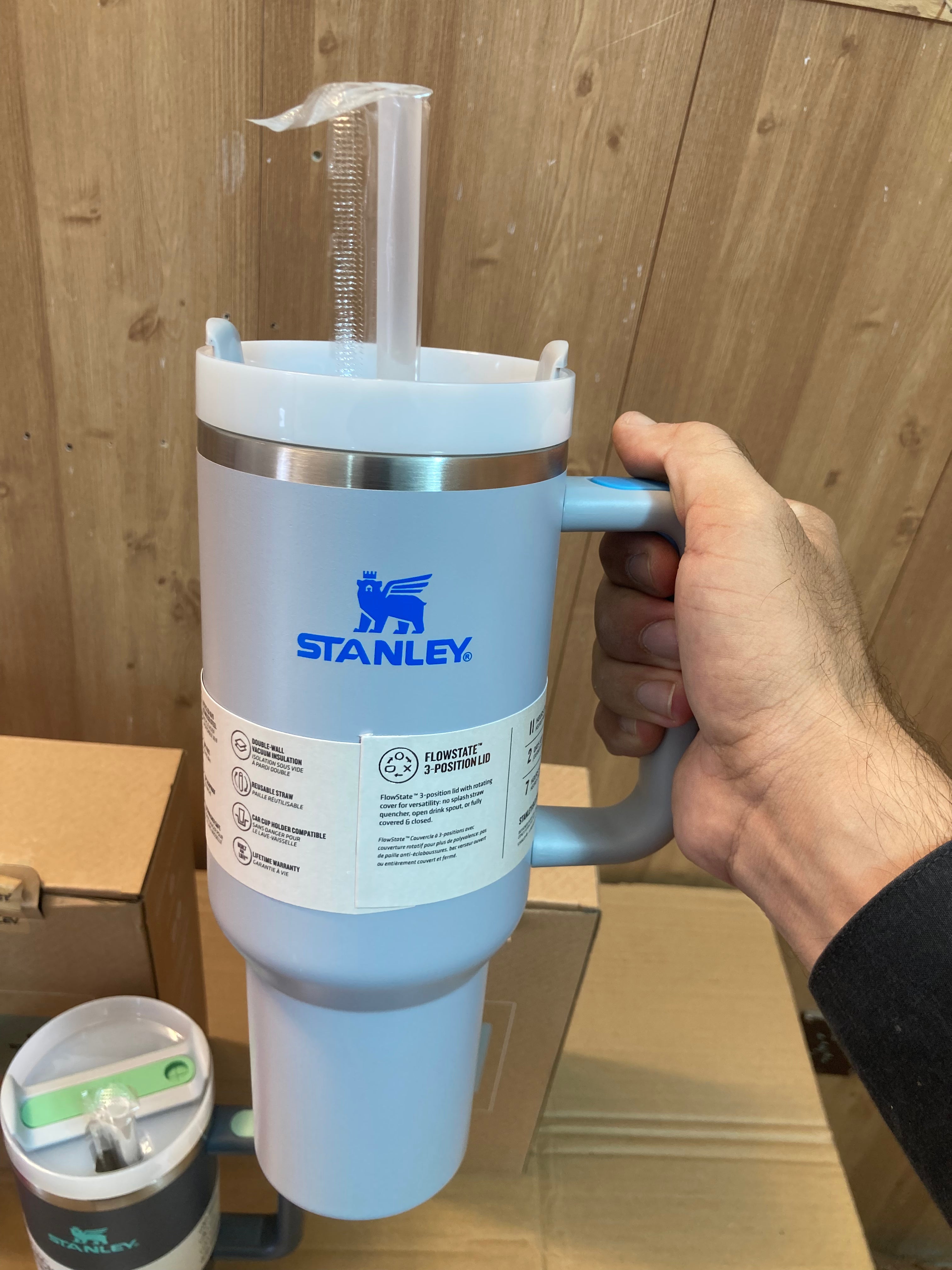 Lot Imported Stanley 1.18L Tumbler with Handle