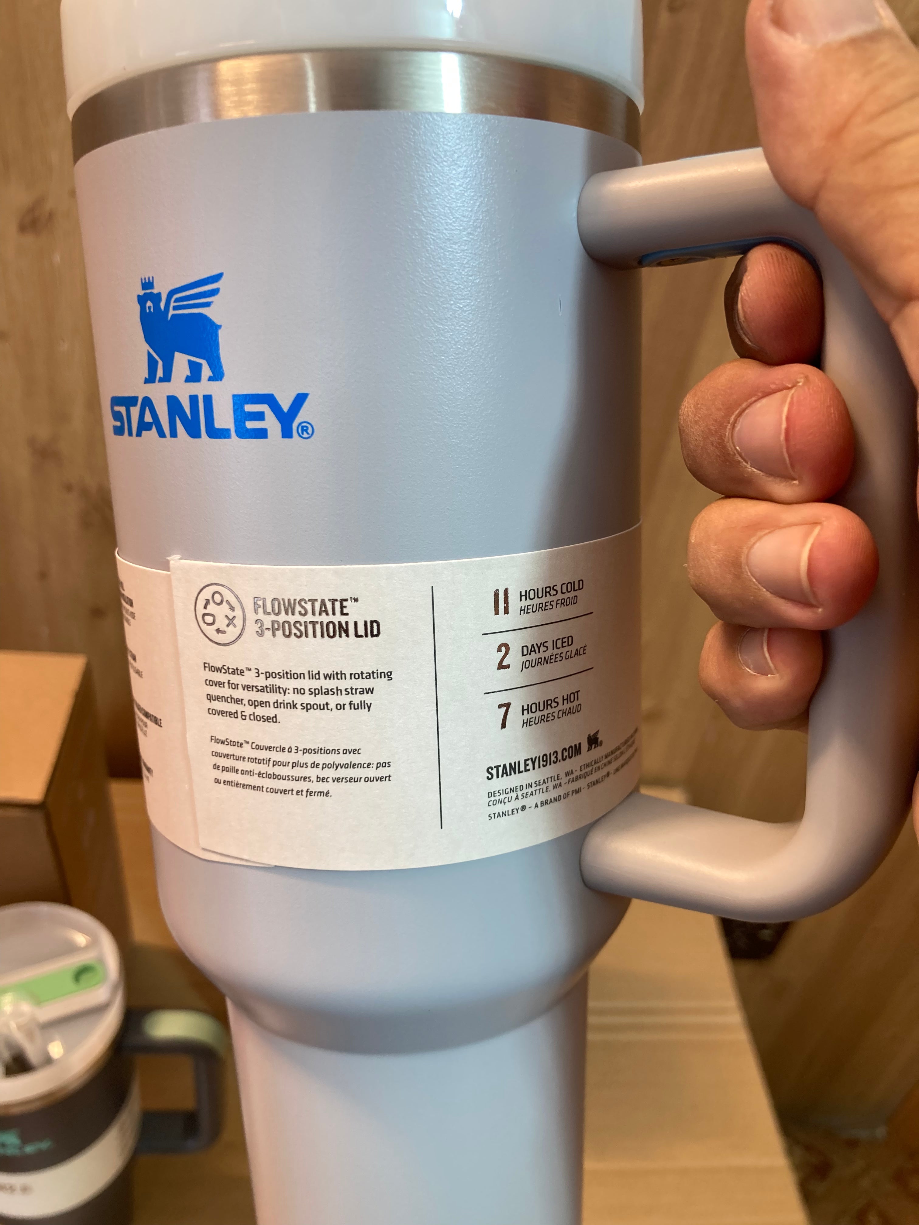 Lot Imported Stanley 1.18L Tumbler with Handle