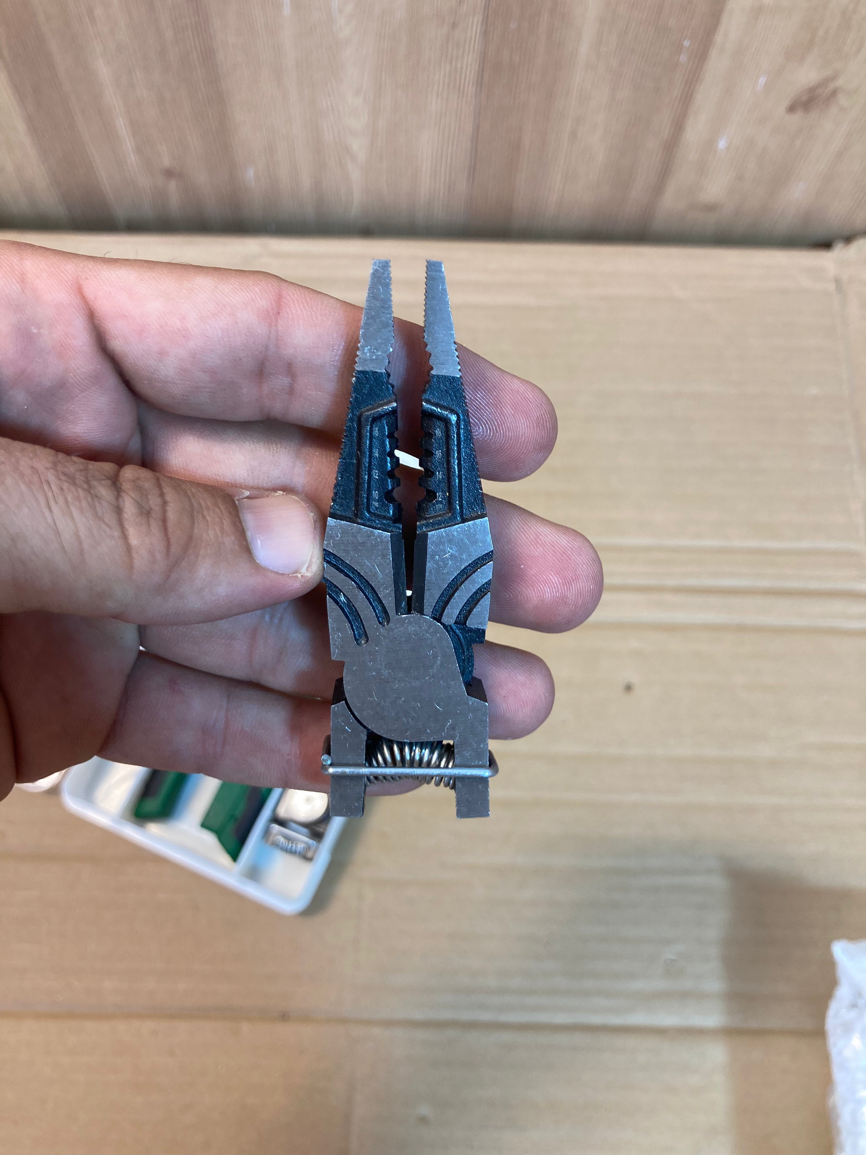 Multifunctional 6-in- Pliers with Tester & Interchangeable Heads
