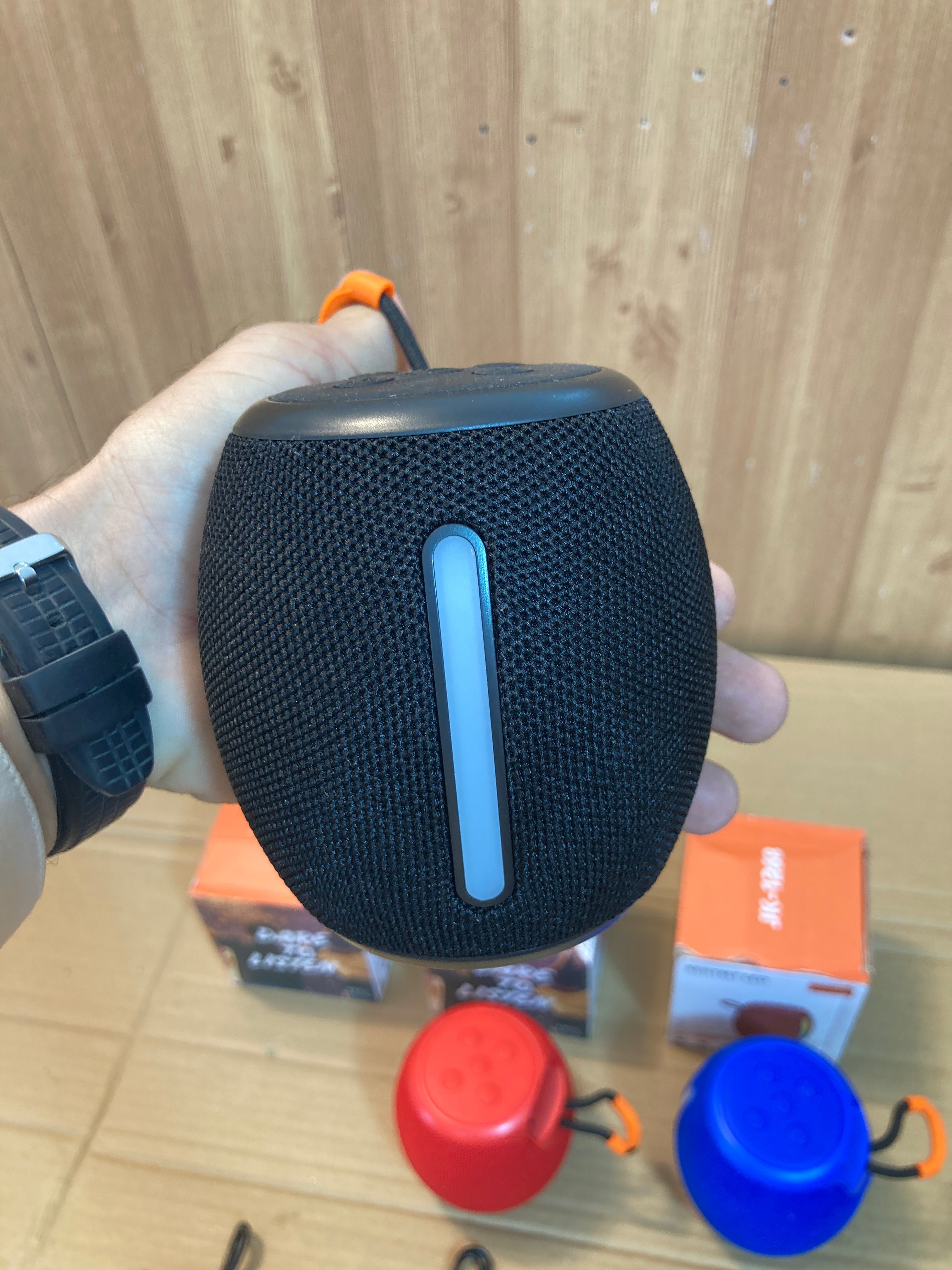 Lot Imported High Quality Bluetooth Loud Speaker