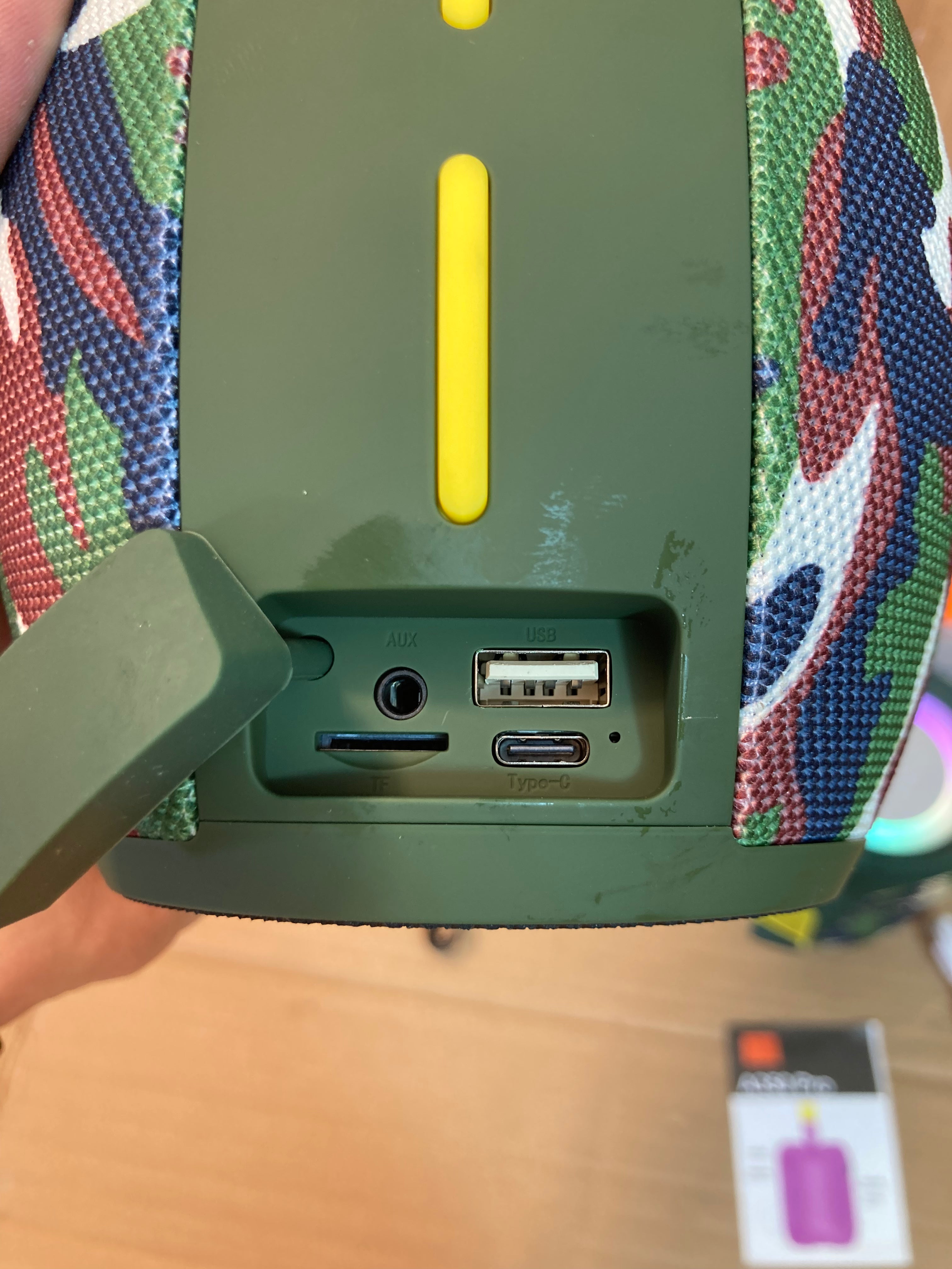 Lot Imported Rechargeable Portable Bluetooth Wireless Speaker with RGB Lights