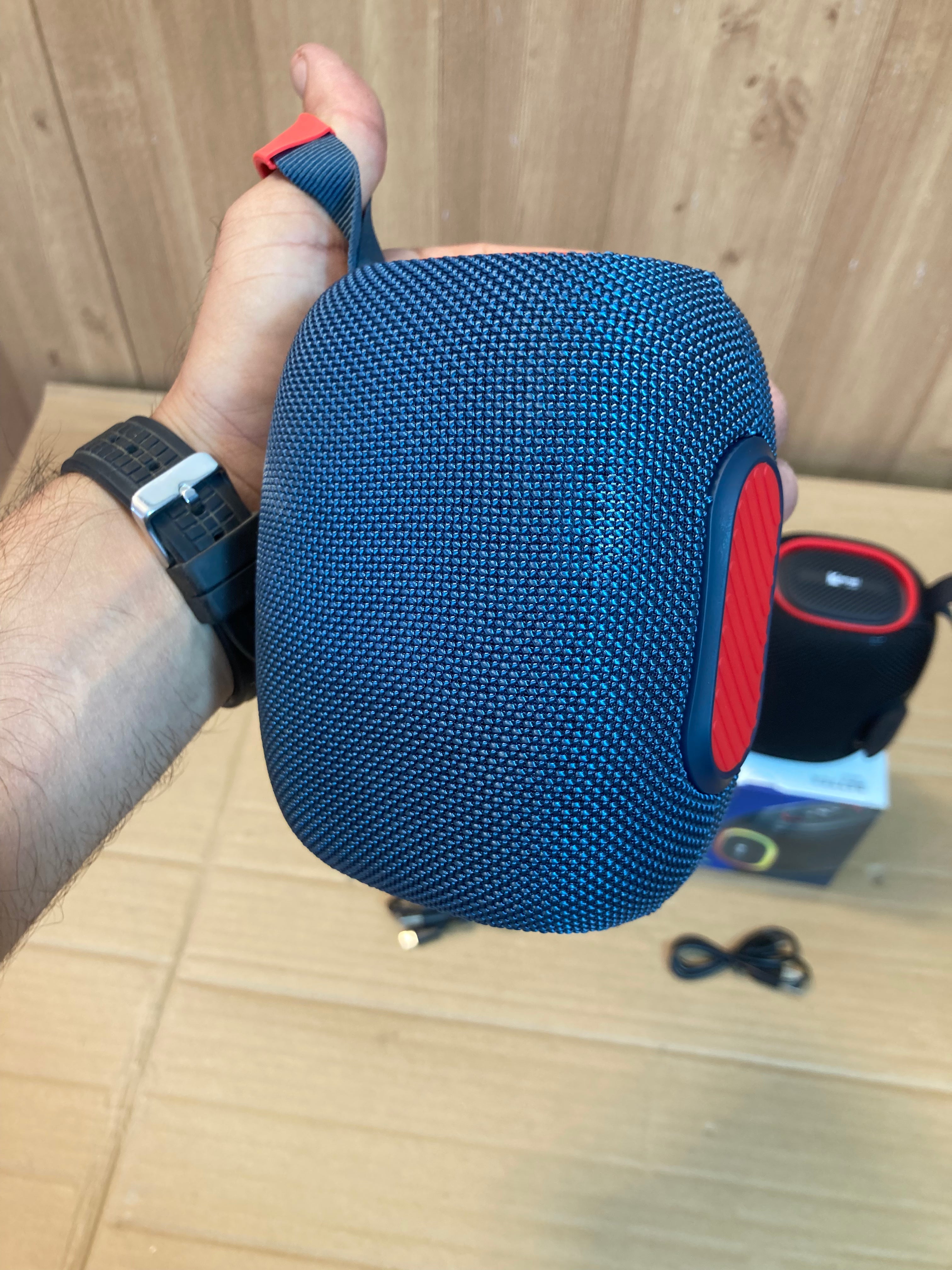 Kamal Rechargeable Portable Bluetooth Wireless Speaker with RGB Lights KPS01