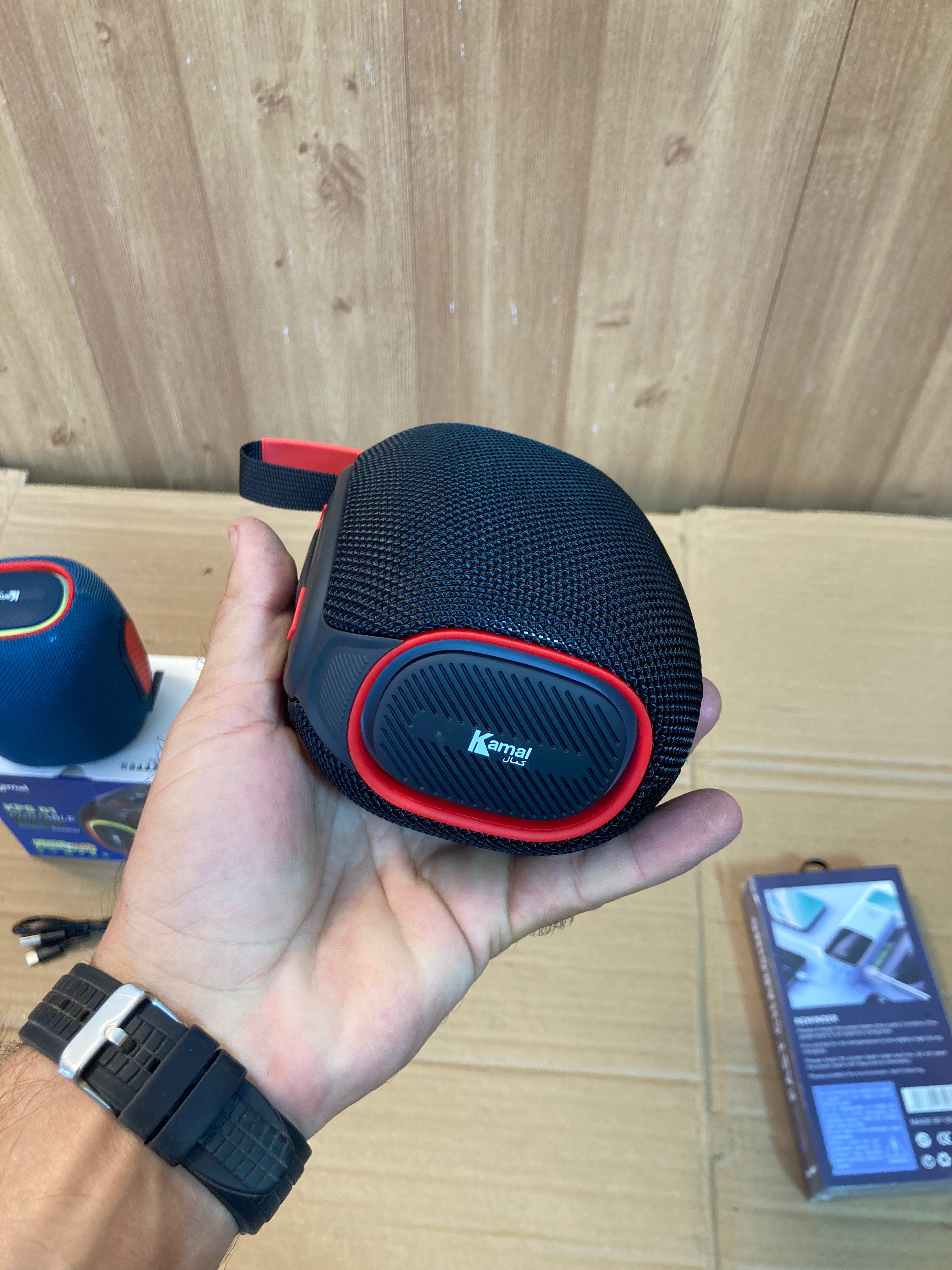 Kamal Rechargeable Portable Bluetooth Wireless Speaker with RGB Lights KPS01