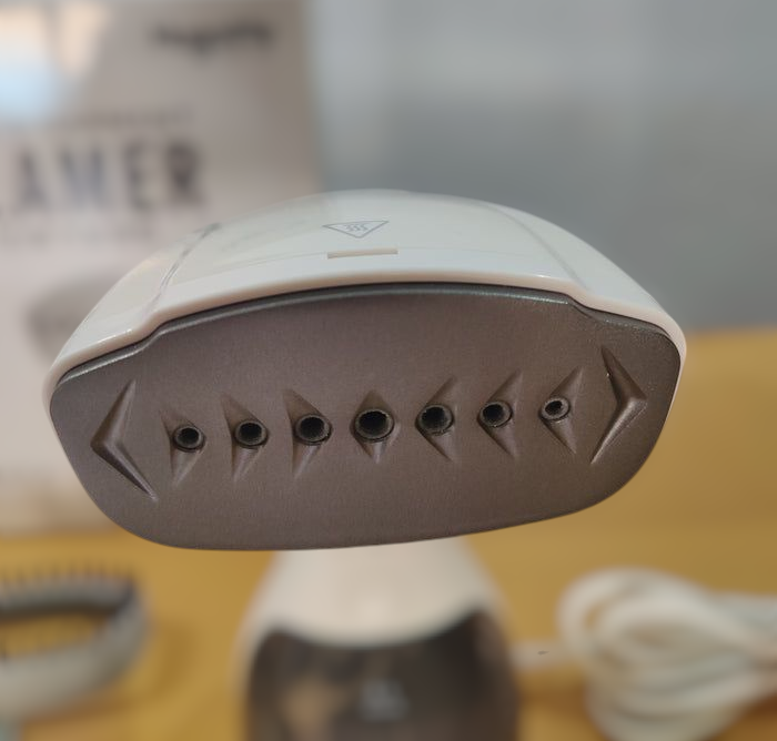 HG Handheld Garment Steamer 1500W