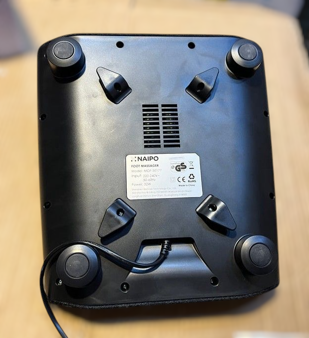 NAIPO Shiatsu Foot Massager With Kneading And Heating