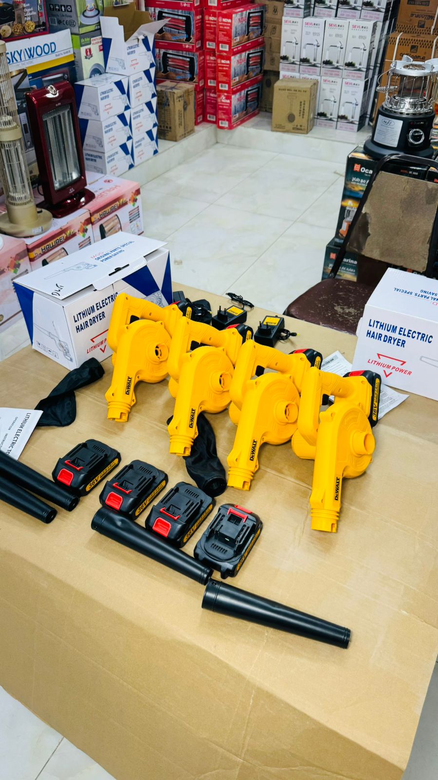 Dewalt Lithium Electric Blower & Hair Dryer – Dual-Purpose Power Tool