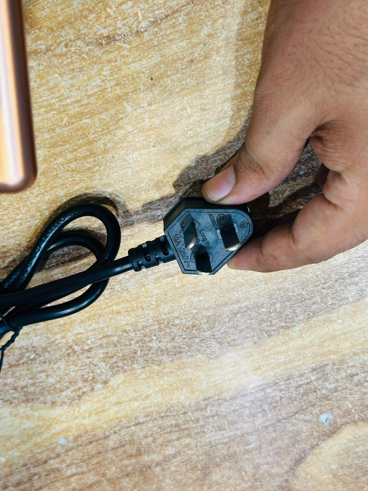 Lot Imported JIEXG 4L Electric Cooking Pot 1200W