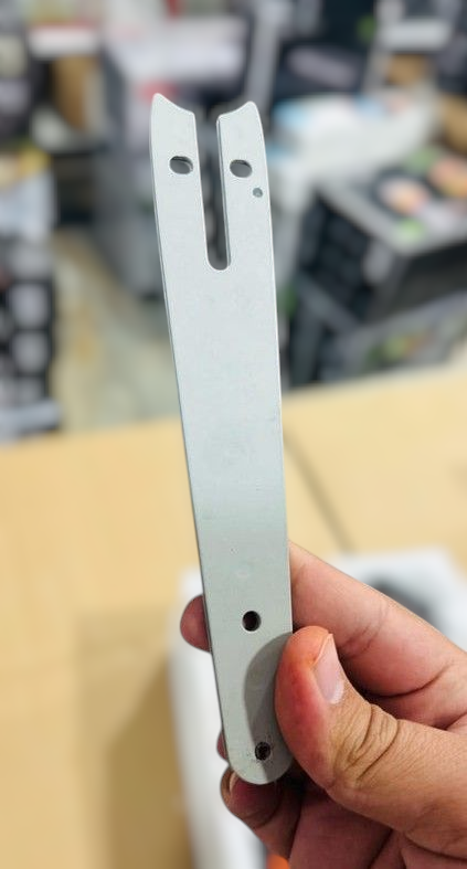 Rechargeable Handheld Mini Electric Chainsaw